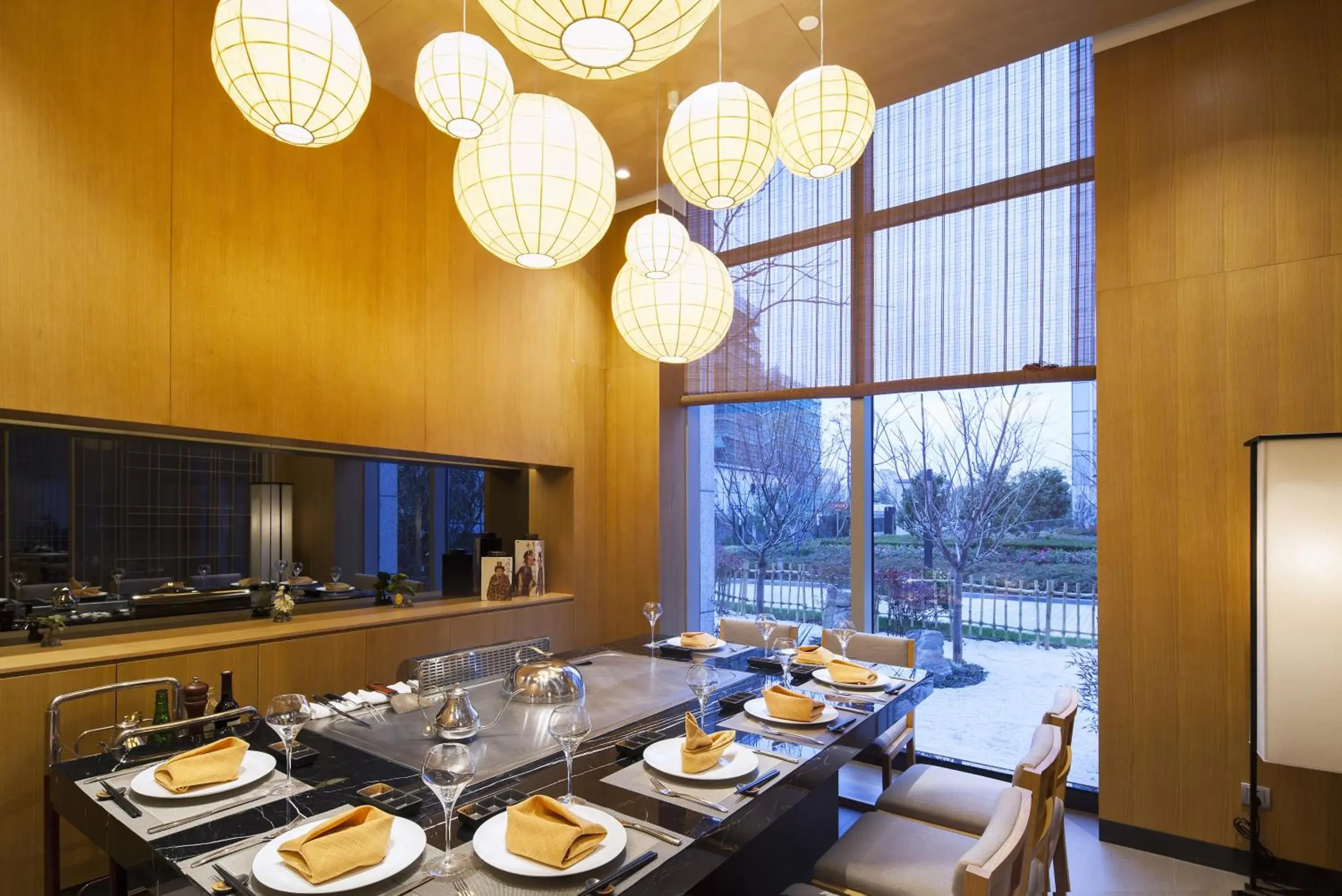 Restaurant/places to eat in Northern Hotel Shanghai Restaurant/places to eat in Northern Hotel Shanghai