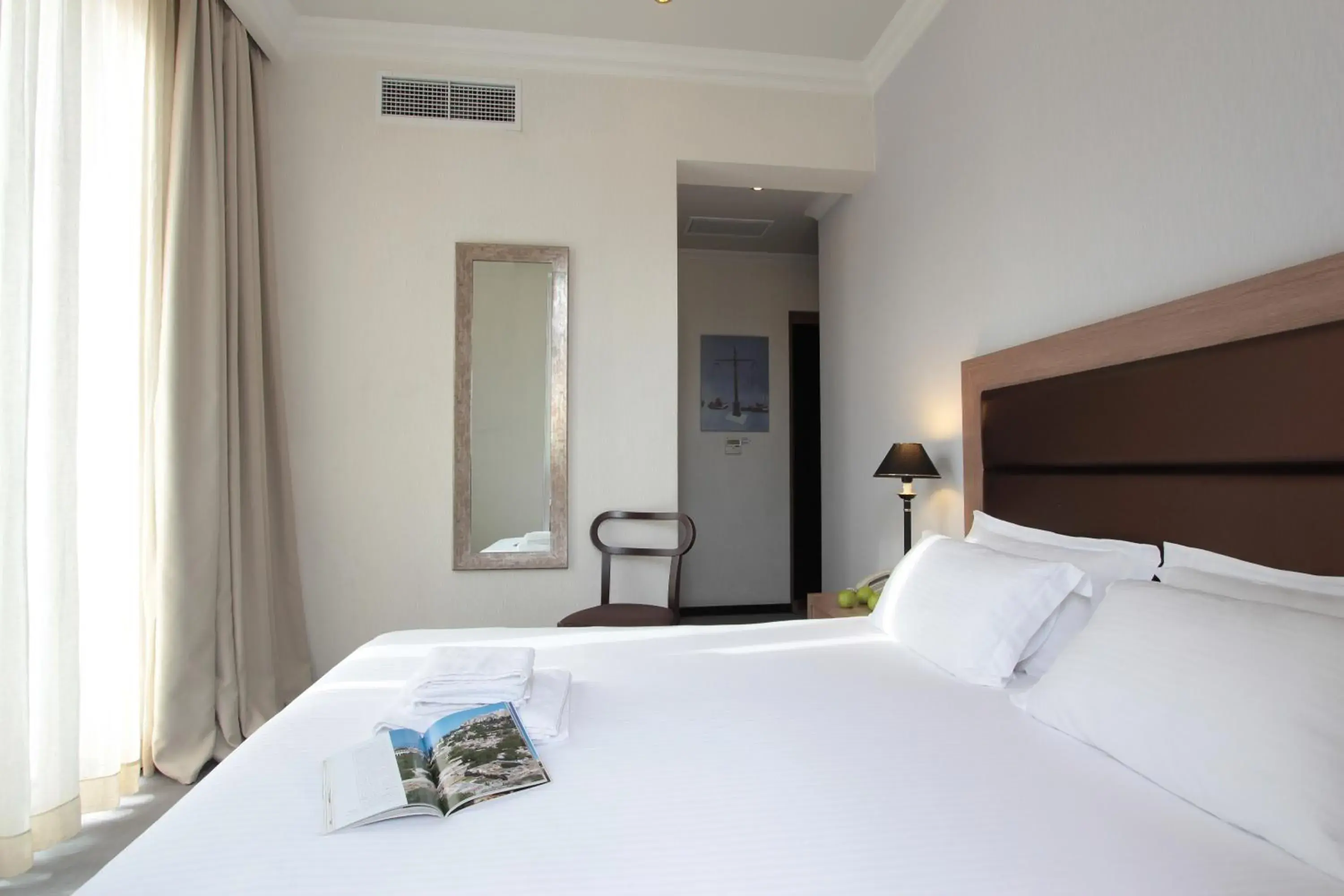 Bed in Athens Lotus Hotel Bed in Athens Lotus Hotel