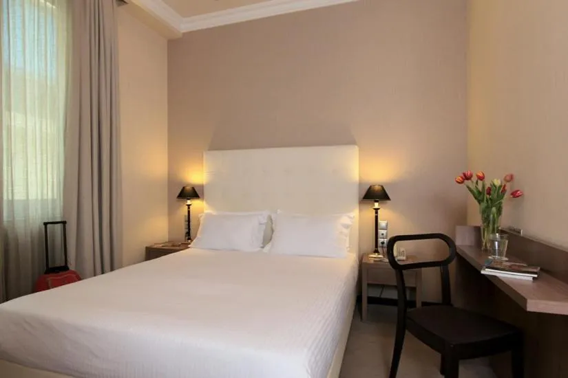 Bed in Athens Lotus Hotel