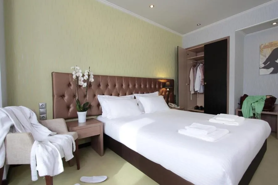 Bed in Athens Lotus Hotel