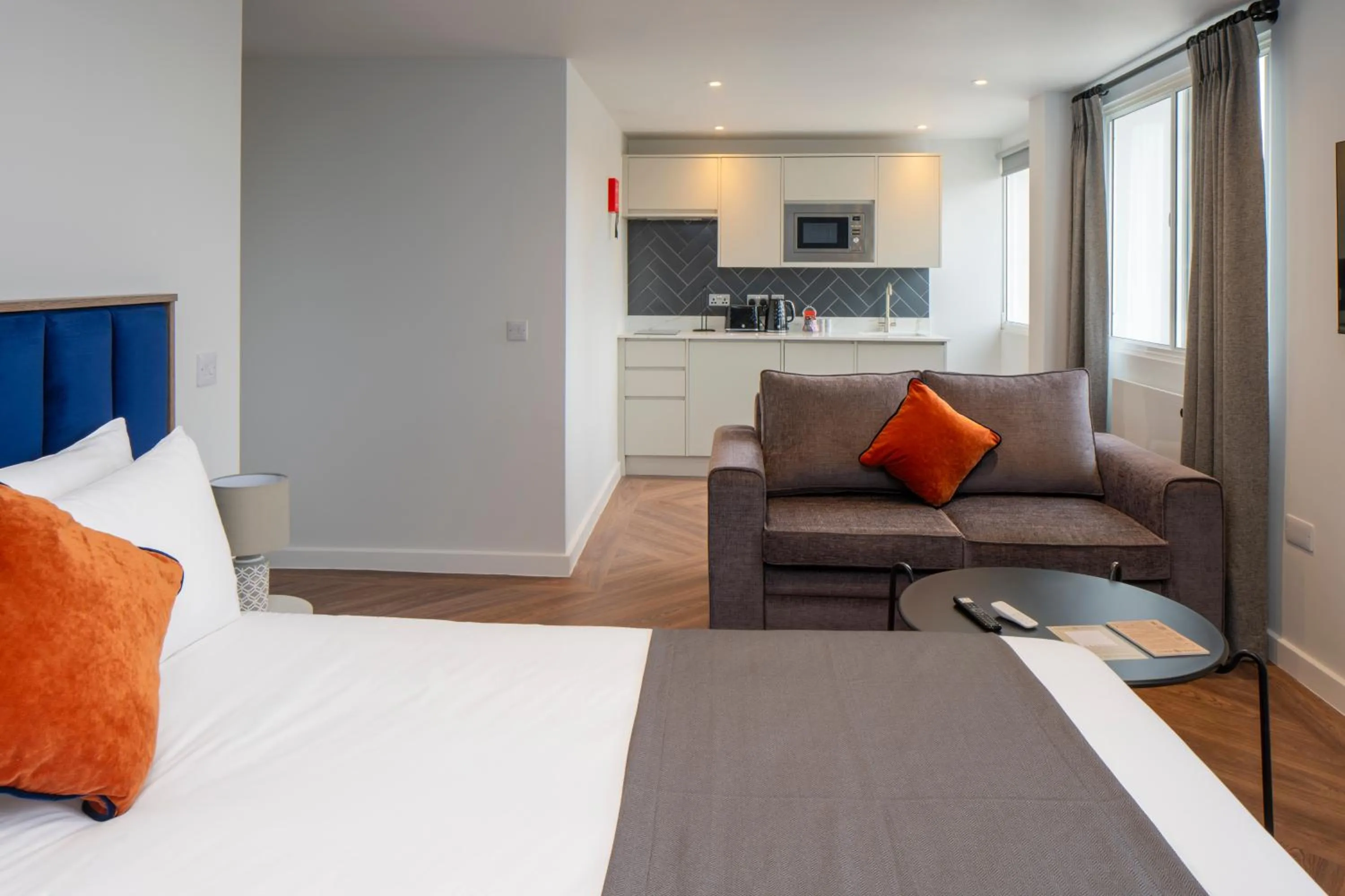 Station Suites Aparthotel