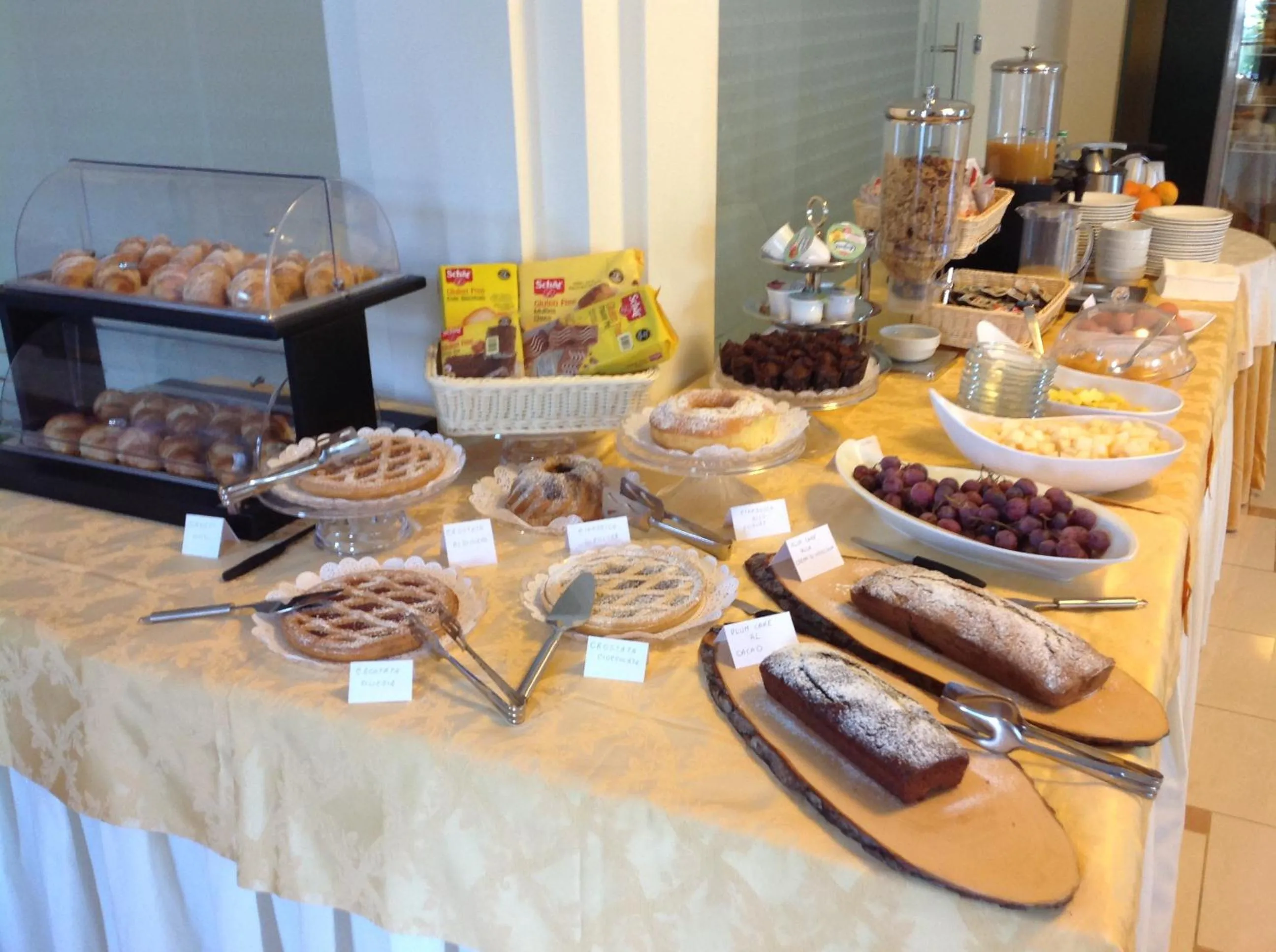 Breakfast in Elia Hotel