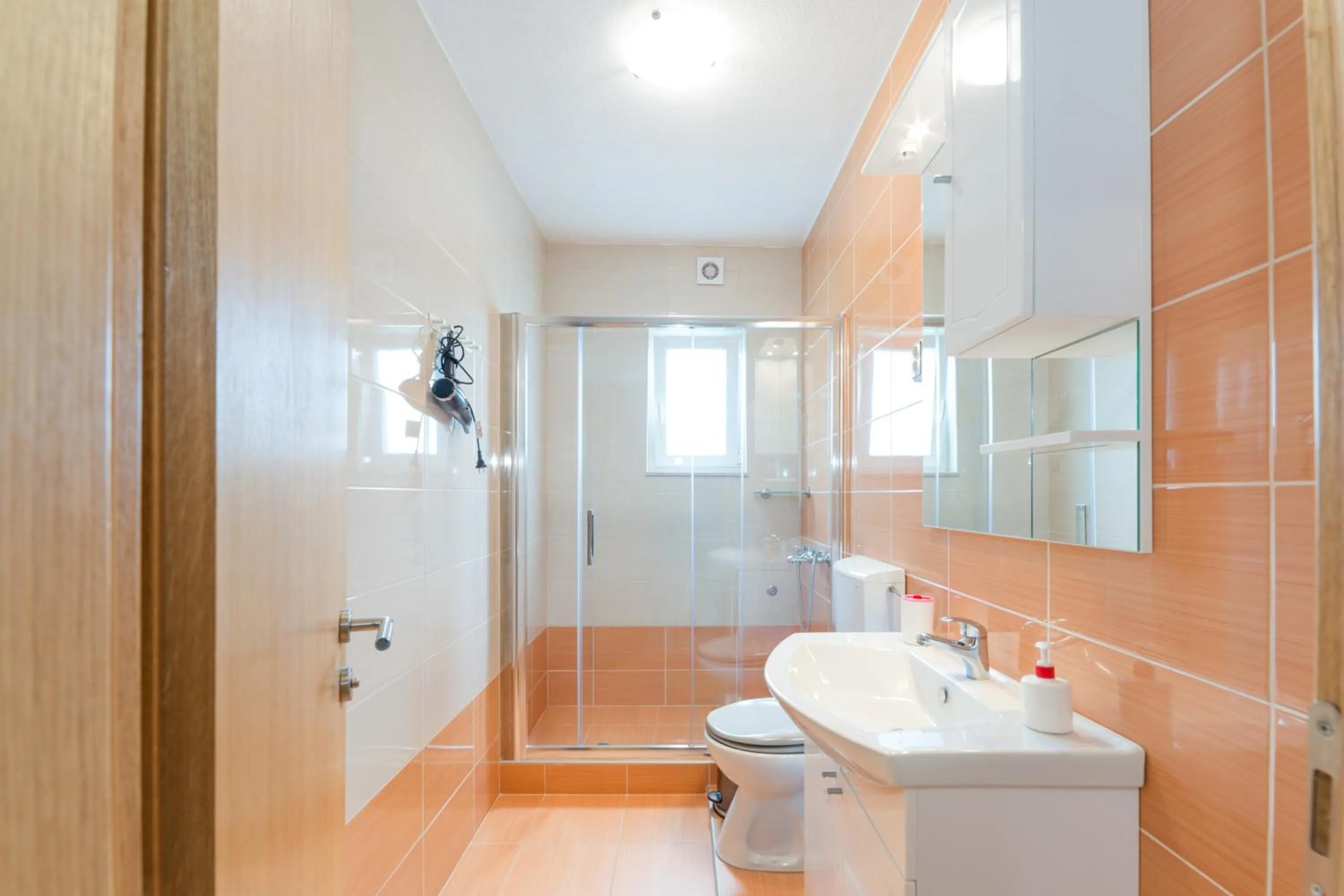 Bathroom in Apartments Brekalo