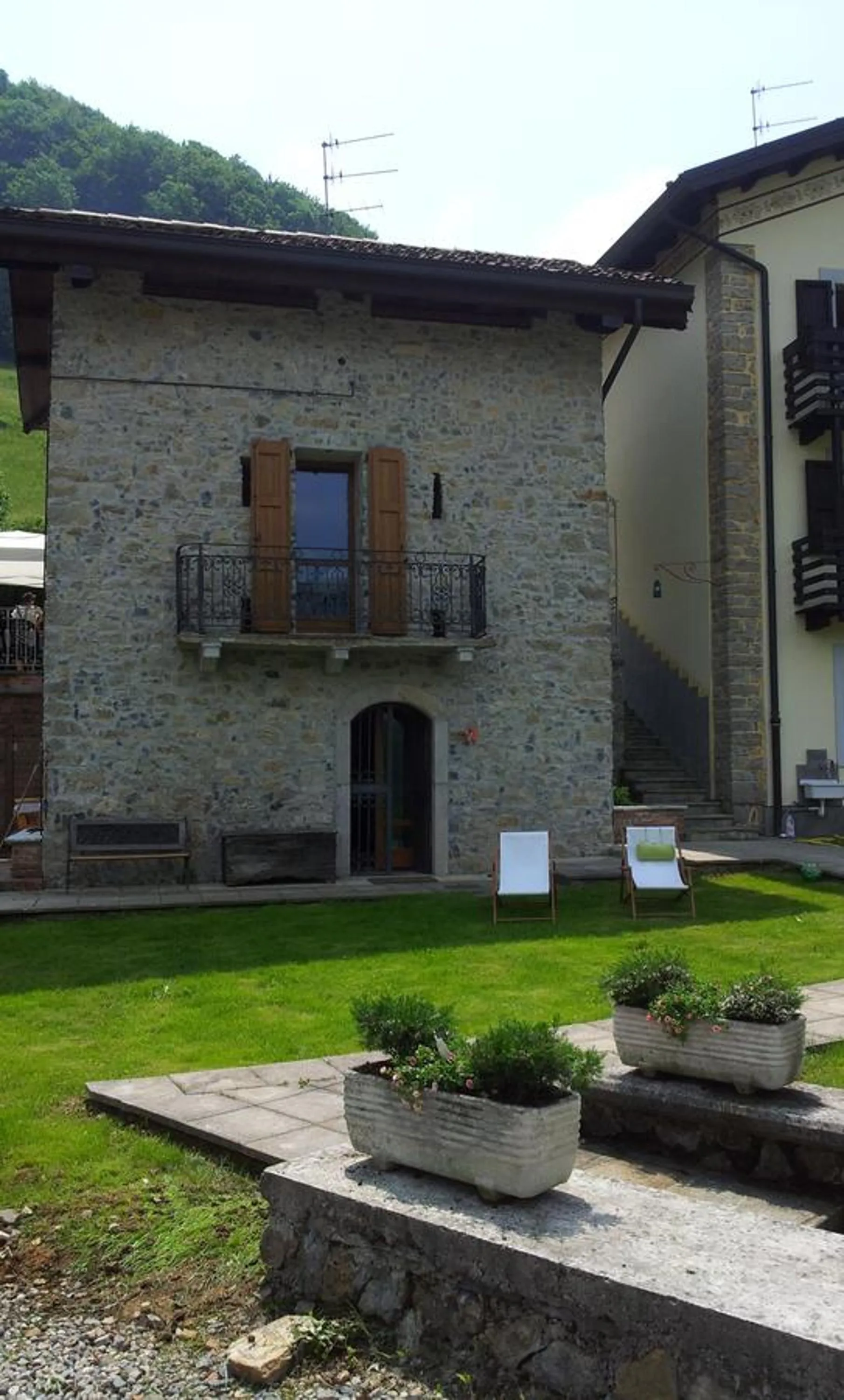 Garden view in B&B Casa Arcangeli