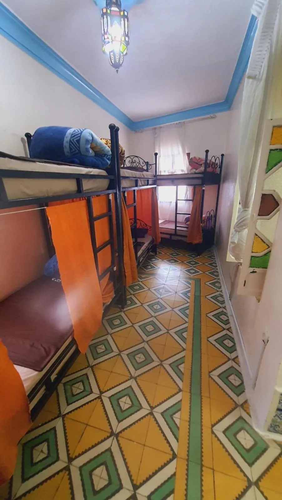 Property building, Bed in Hostel ALINE