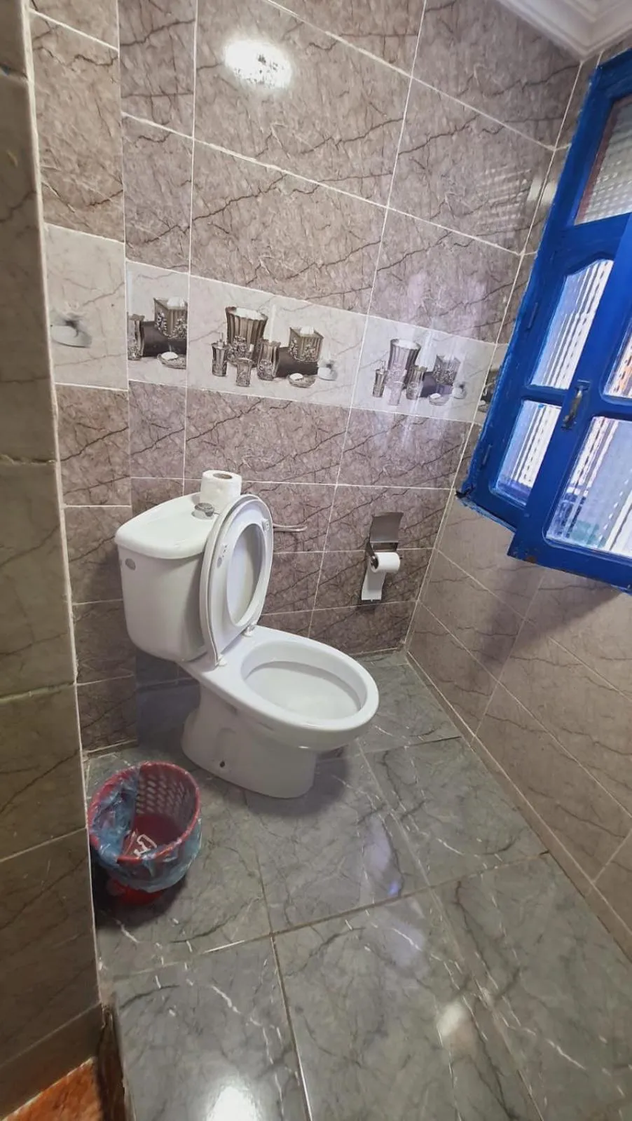 Toilet in Hostel ALINE