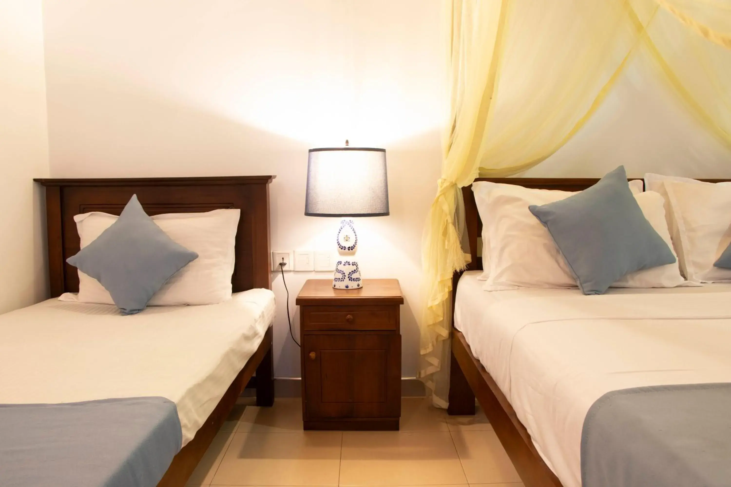 Deluxe Triple Room in Coastal Retreat Mirissa Deluxe Triple Room in Coastal Retreat Mirissa
