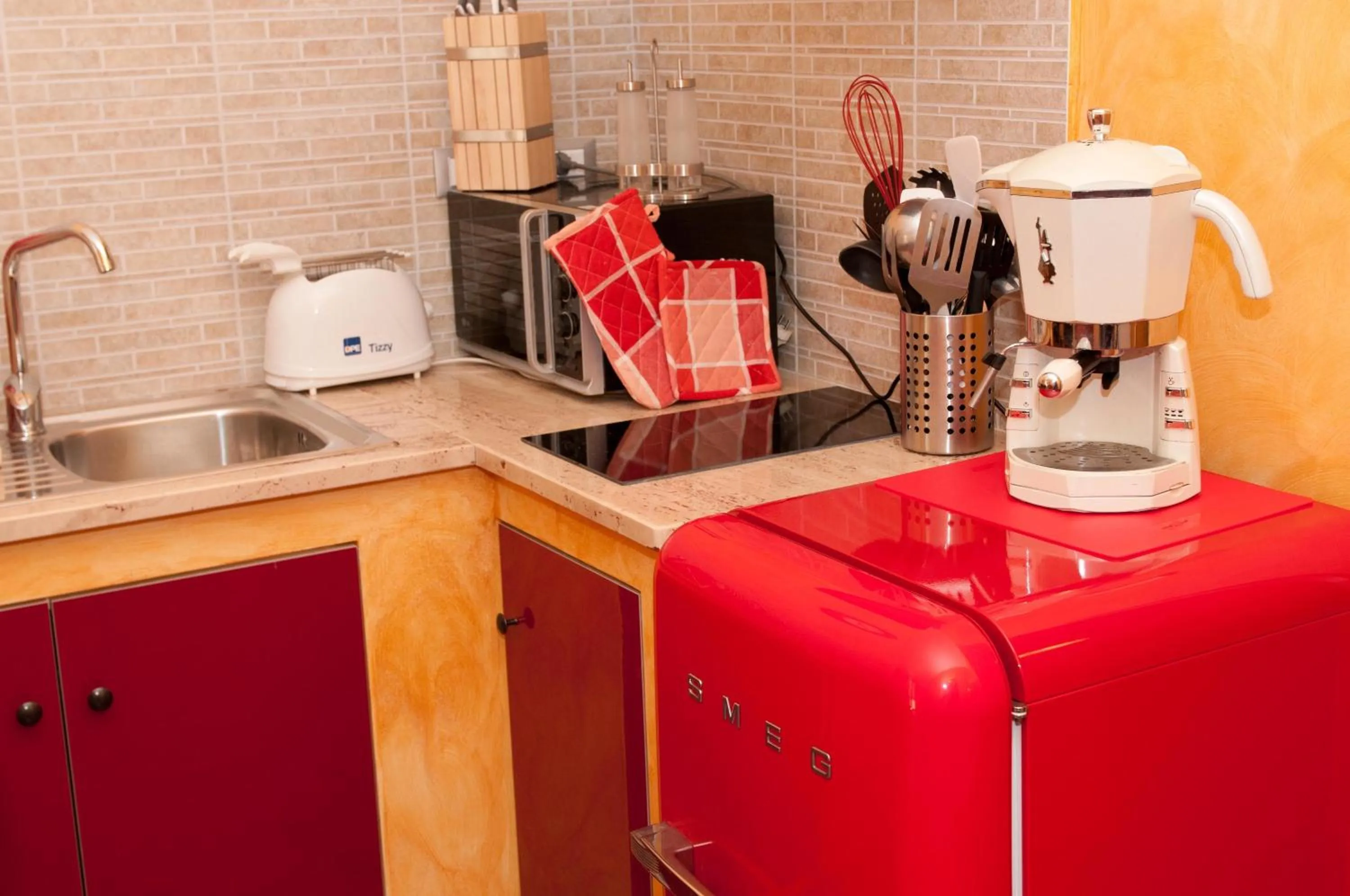 Kitchen or kitchenette in Lucky Domus Esquilino