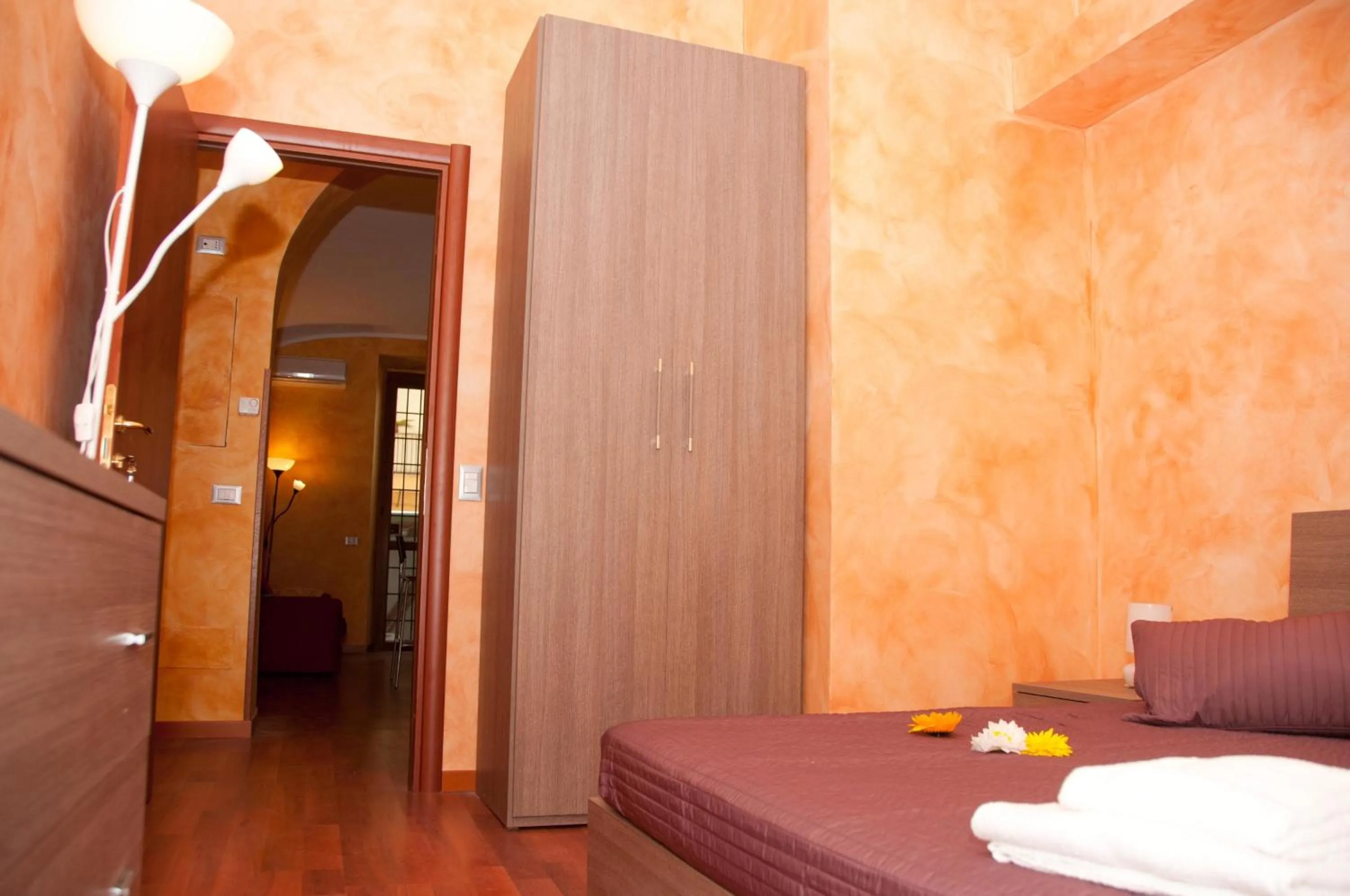 Decorative detail, Bed in Lucky Domus Esquilino