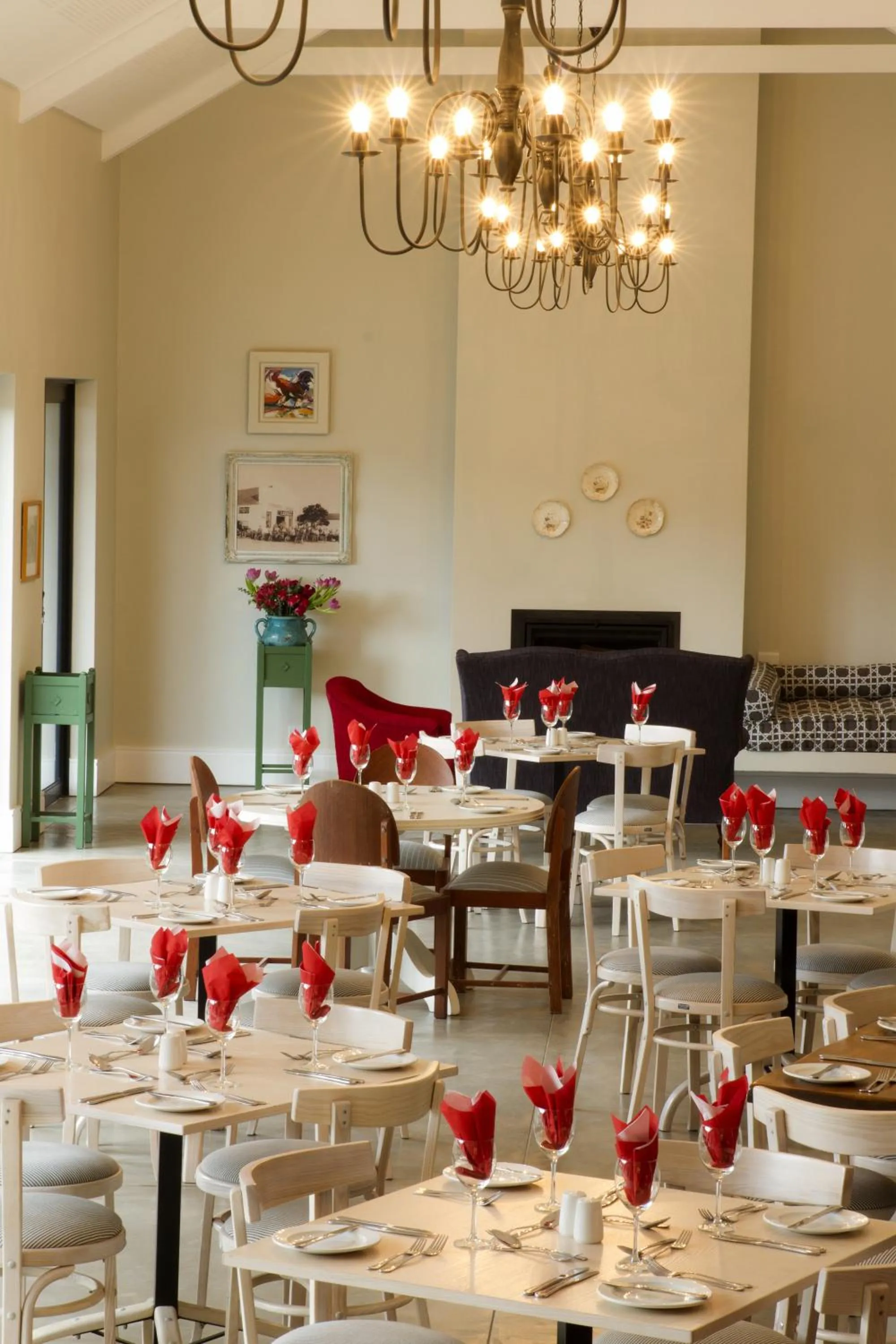 Restaurant/places to eat in Royal St. Andrews Hotel, Spa and Conference Centre