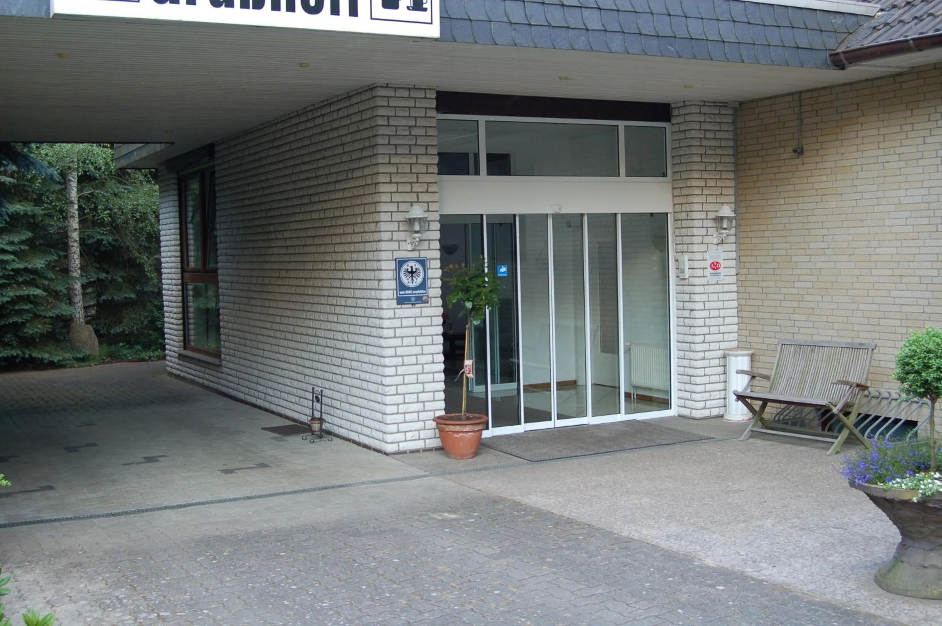 Facade/entrance in Hotel am Weißdornbusch