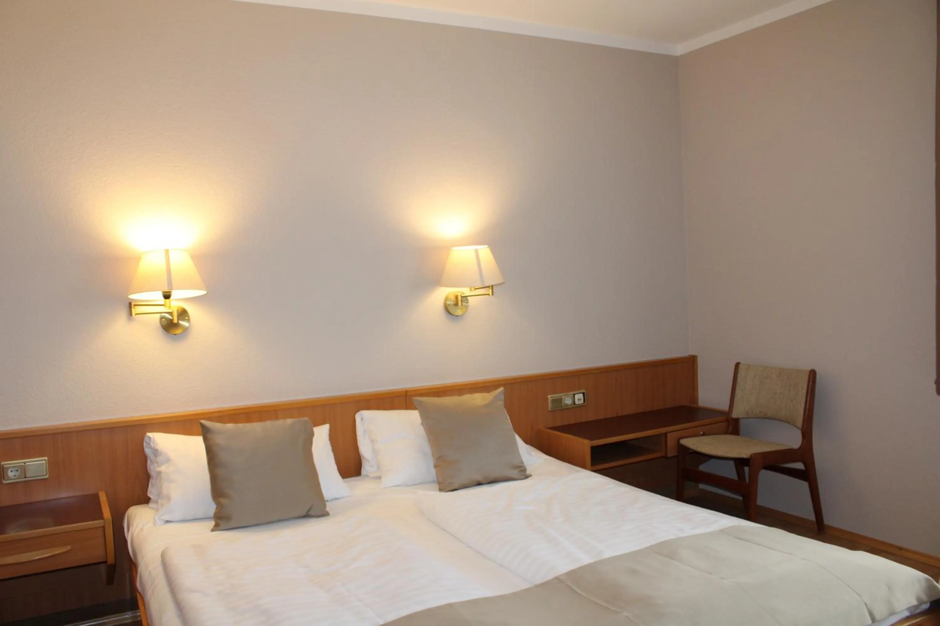 Bed in Hotel Zum Kaffeekännchen