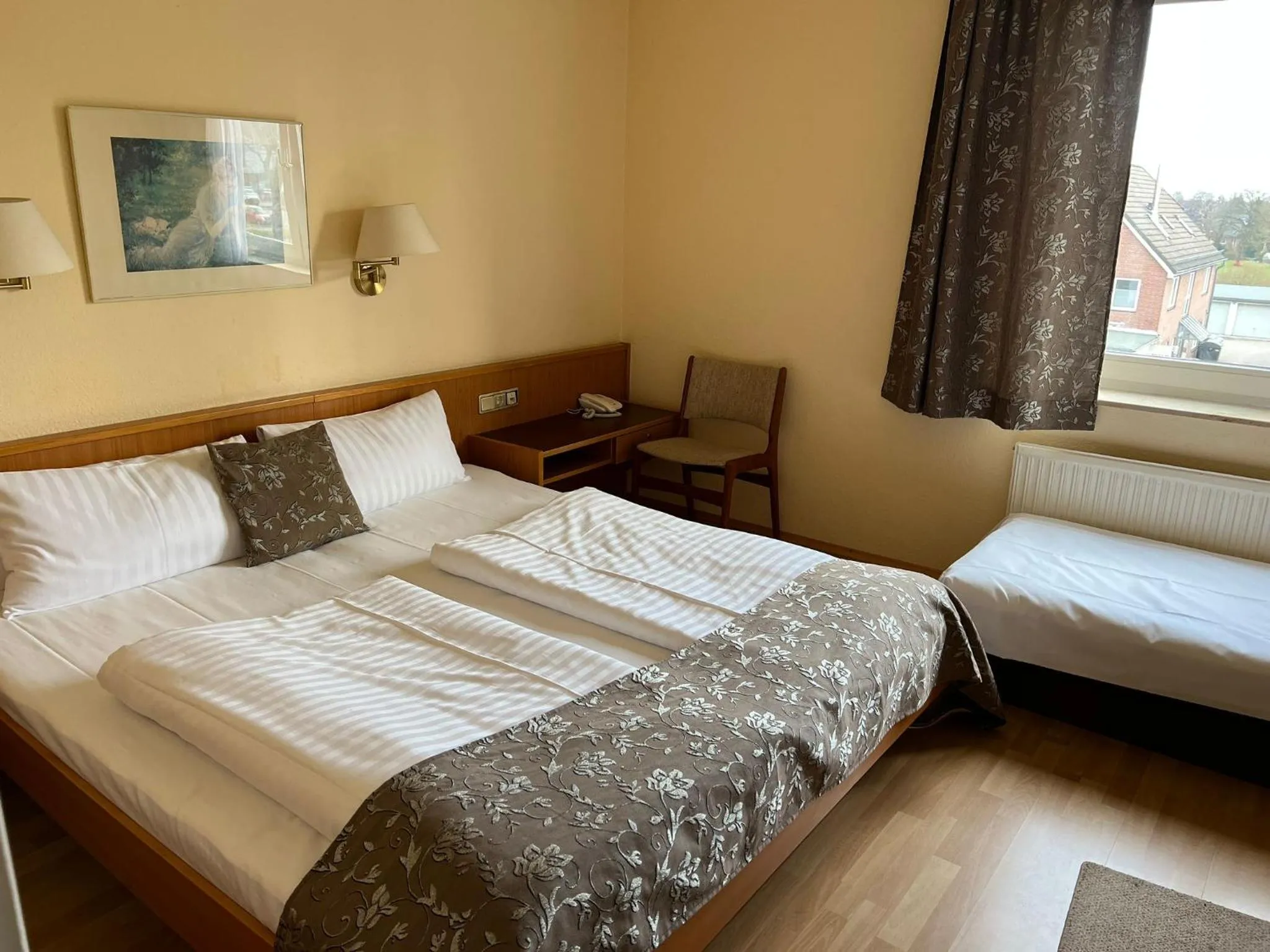 Bed in Hotel Zum Kaffeekännchen