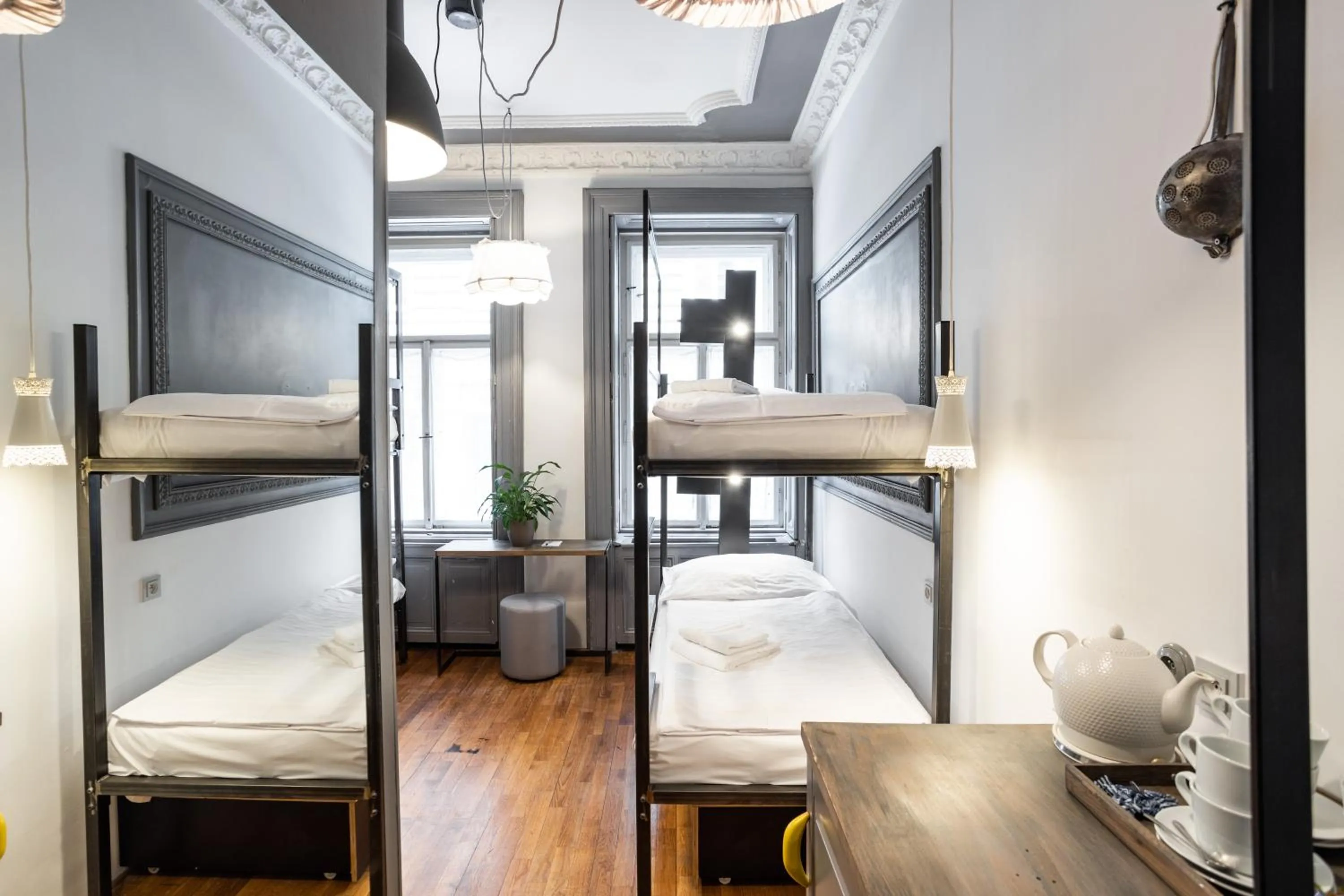 Bedroom, Bed in Miss Sophie's New Town & Wellness