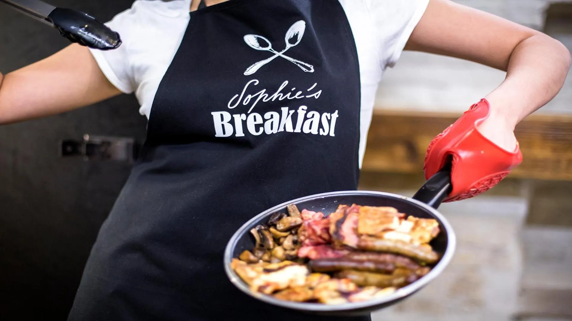 Continental breakfast in Miss Sophie's New Town & Wellness