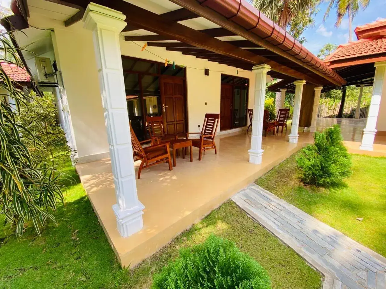 Deluxe Double Room with Side Sea View - single occupancy in 108 Palms Beach Resort Deluxe Double Room with Side Sea View - single occupancy in 108 Palms Beach Resort