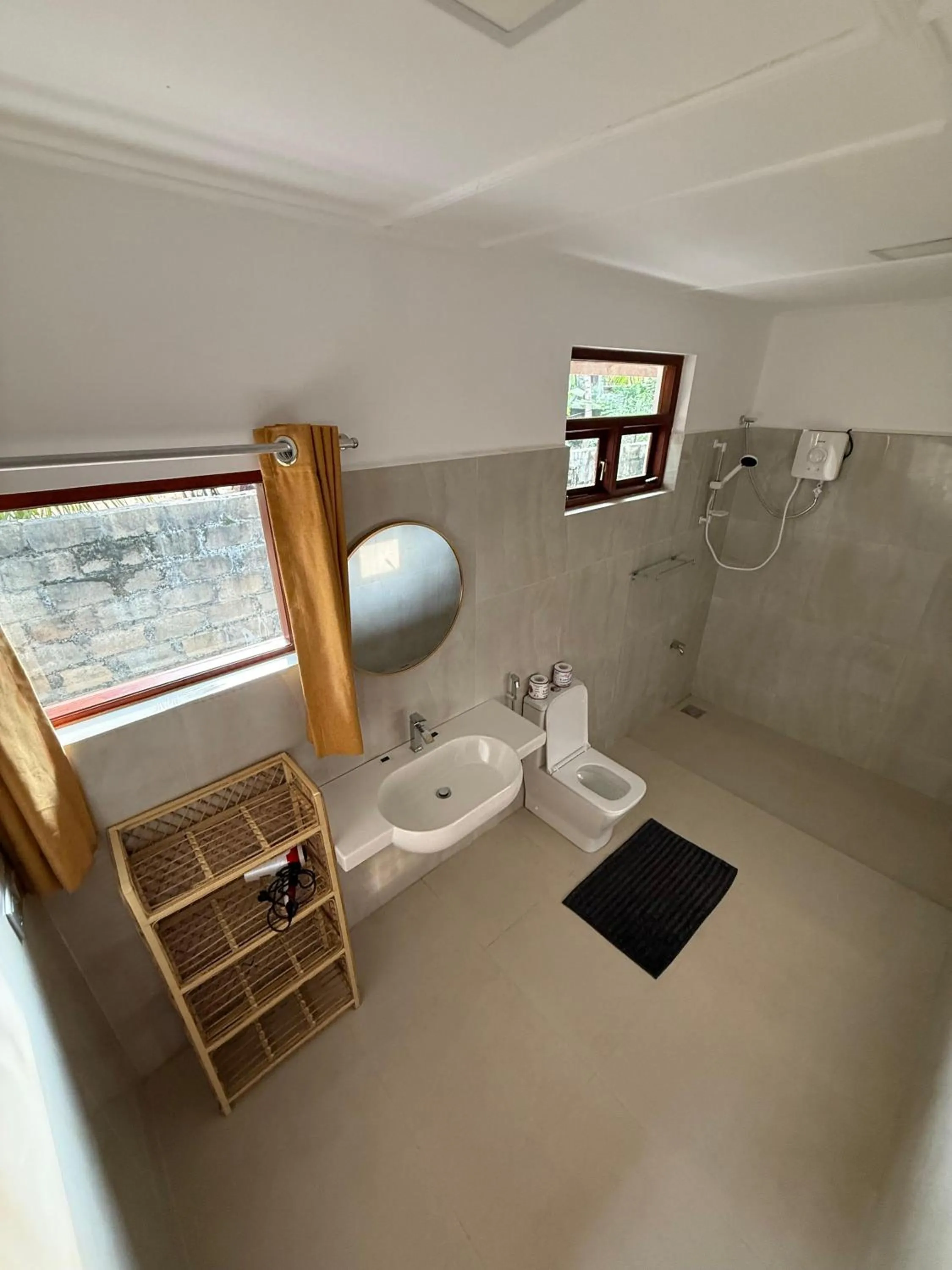 Bathroom in 108 Palms Beach Resort