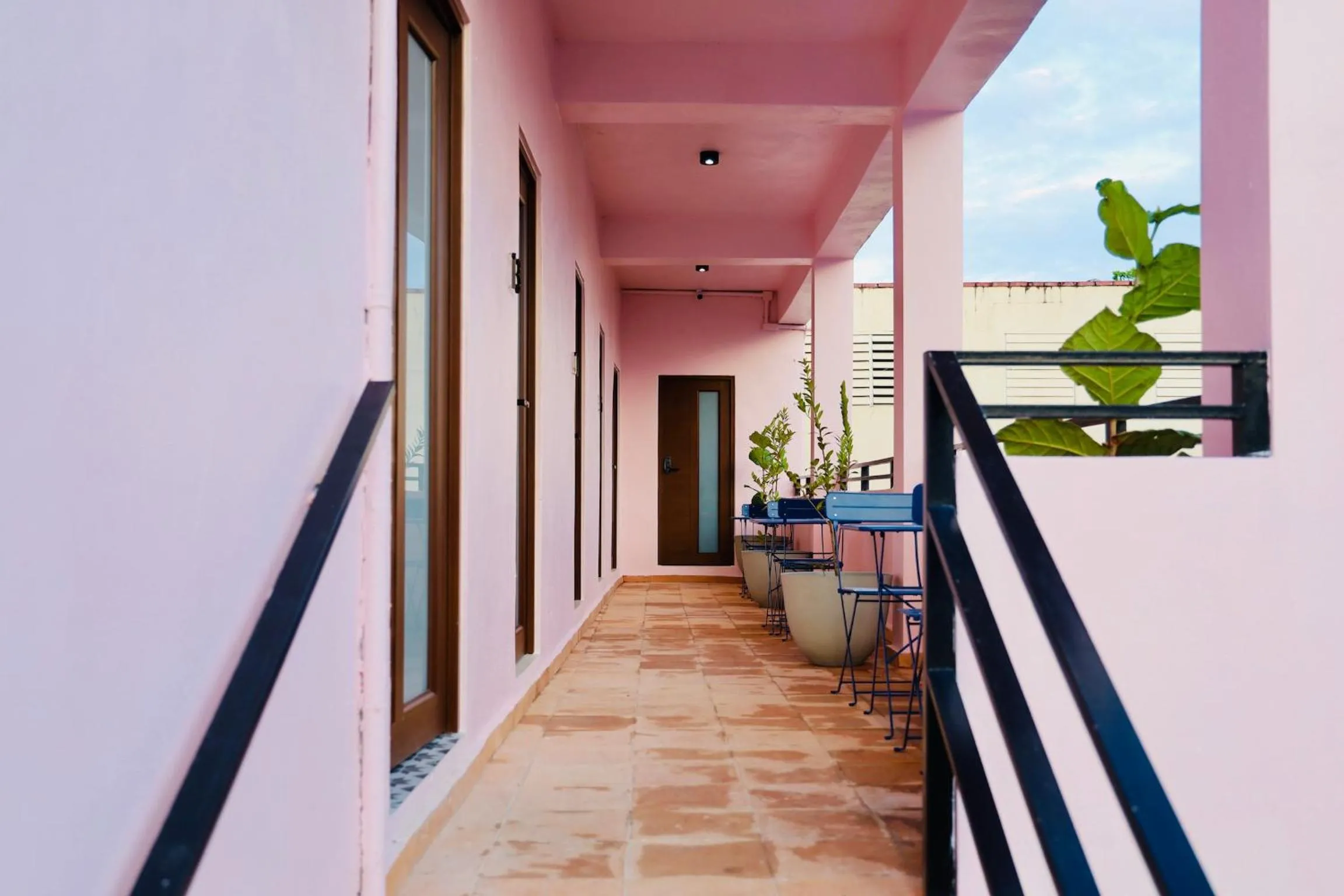 Balcony/Terrace in Room 8 Budget Bunk Room with Free Parking - Santurce