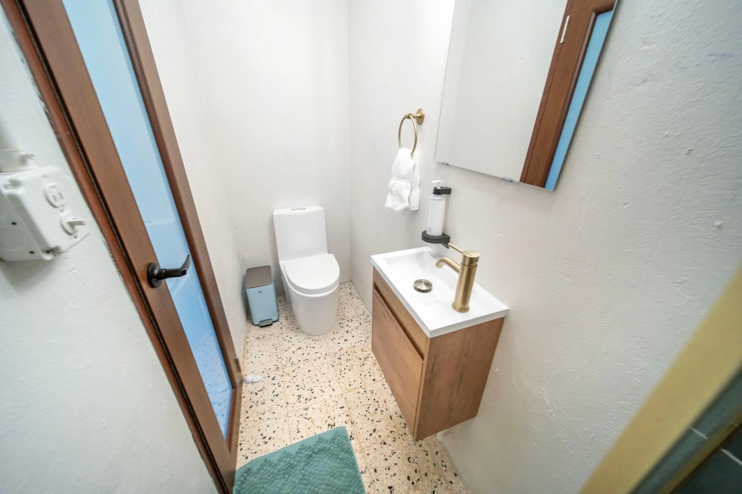 Bathroom in Room 8 Budget Bunk Room with Free Parking - Santurce