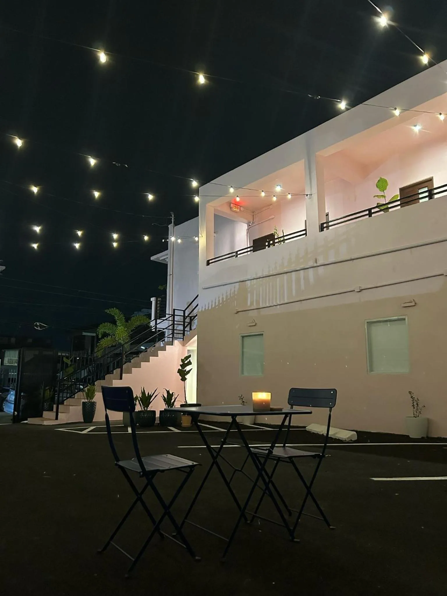 Night in Room 8 Budget Bunk Room with Free Parking - Santurce
