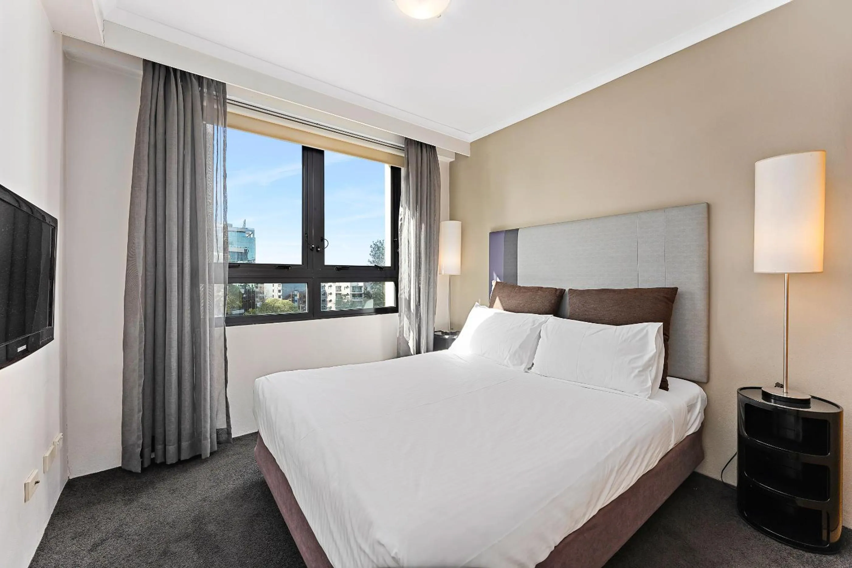 Bed in 1 Valentine Ave