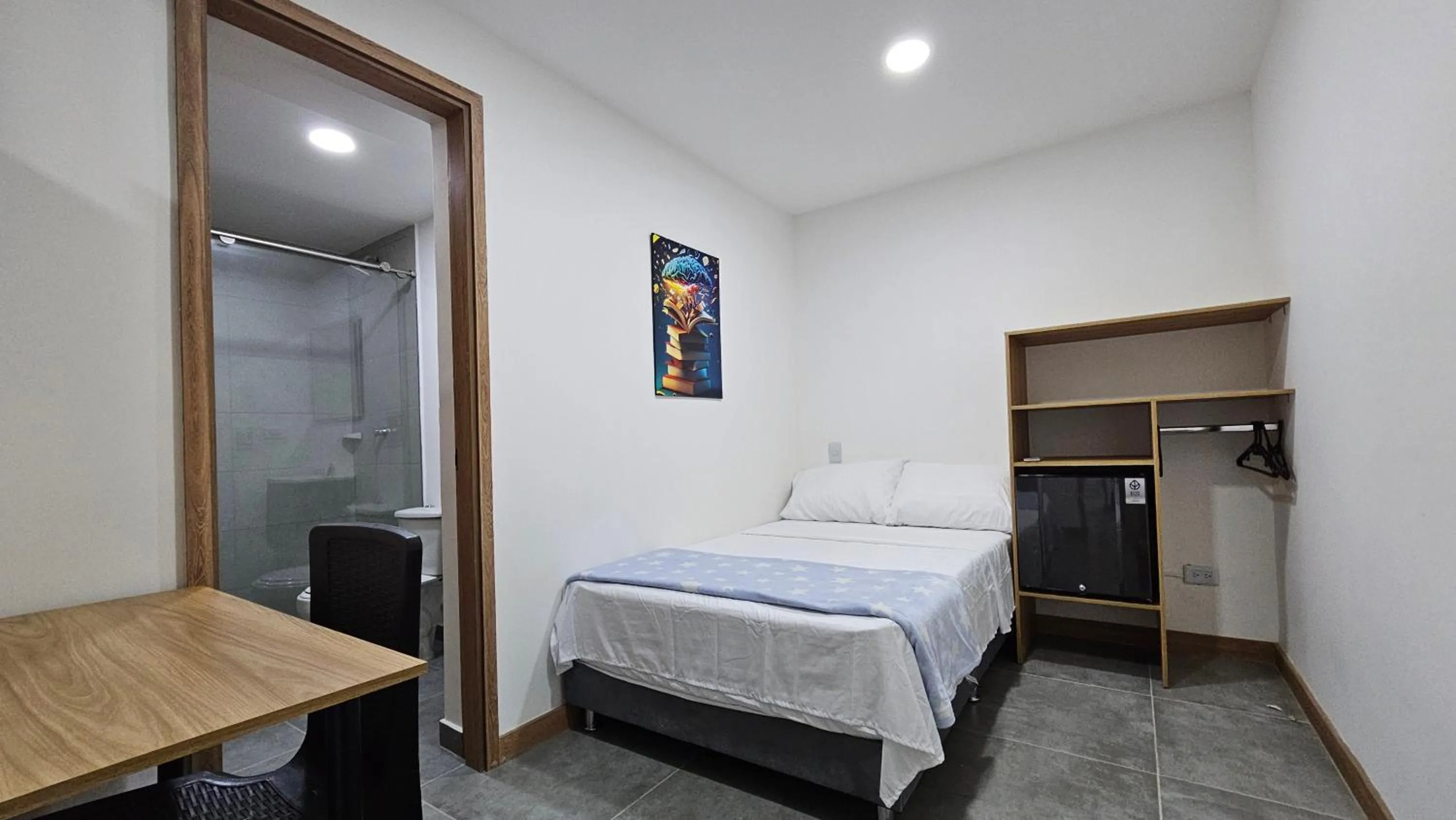 Photo of the whole room, Bed in Komfort House Premium