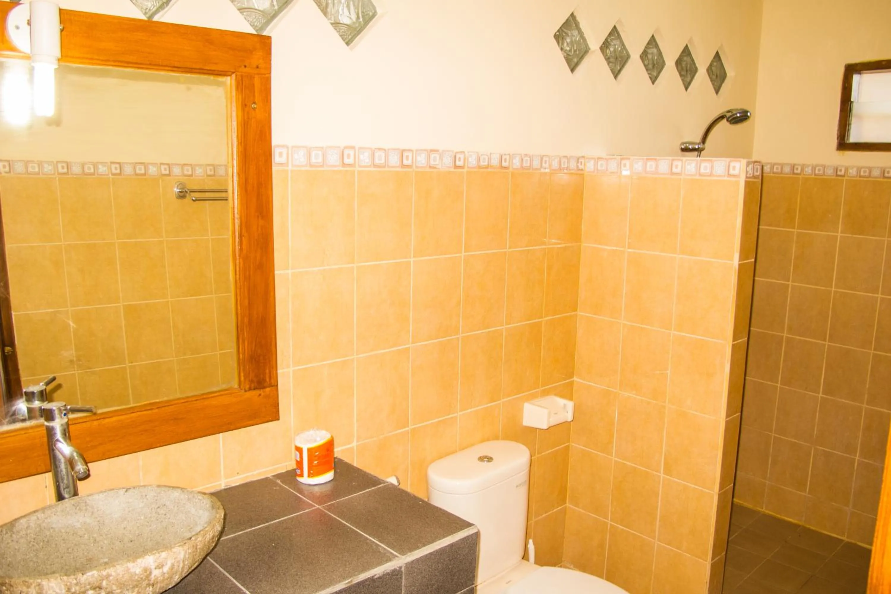 Shower in Mandalika Cottage