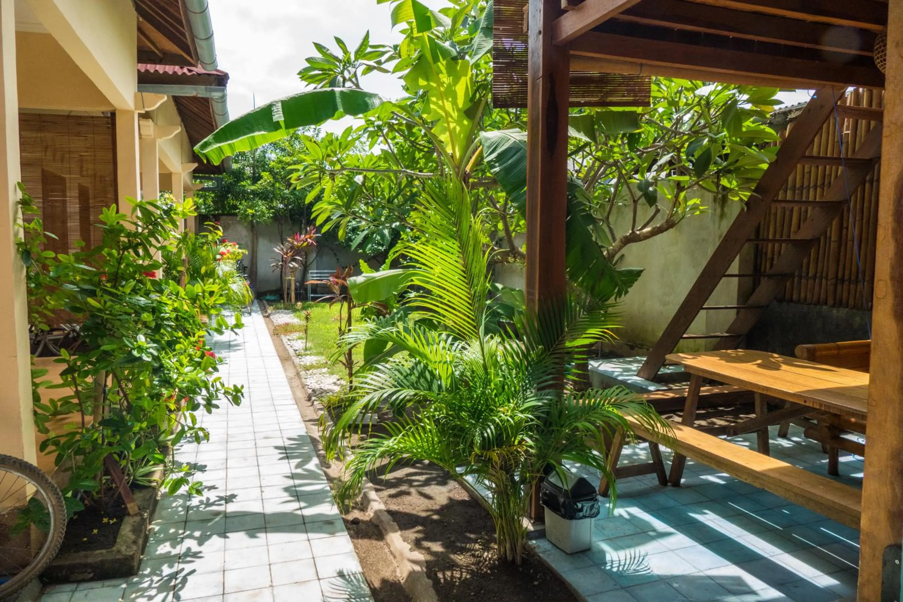 Garden in Mandalika Cottage