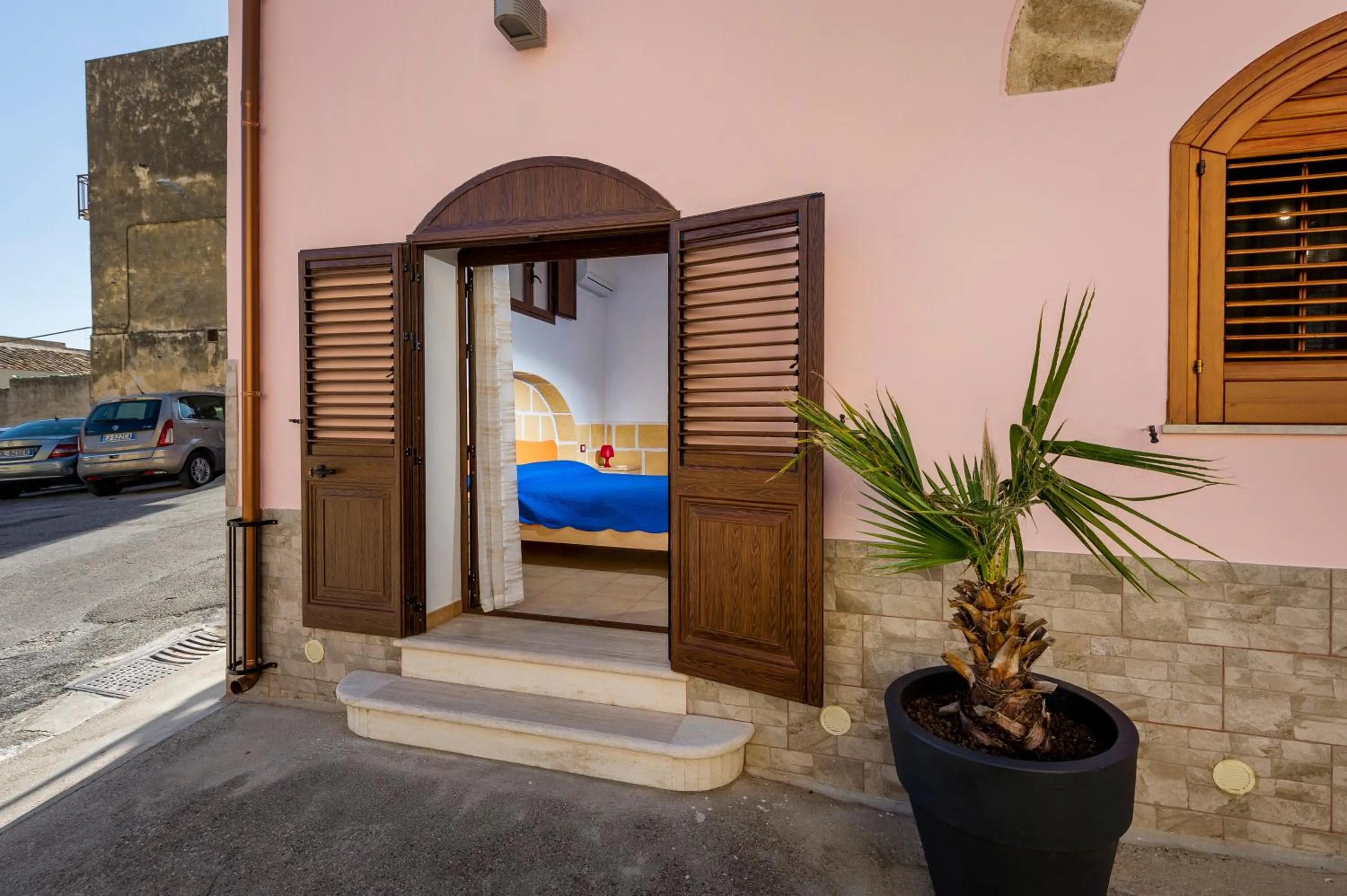 Facade/entrance, Bed in Casa Vacanze Cappuccini