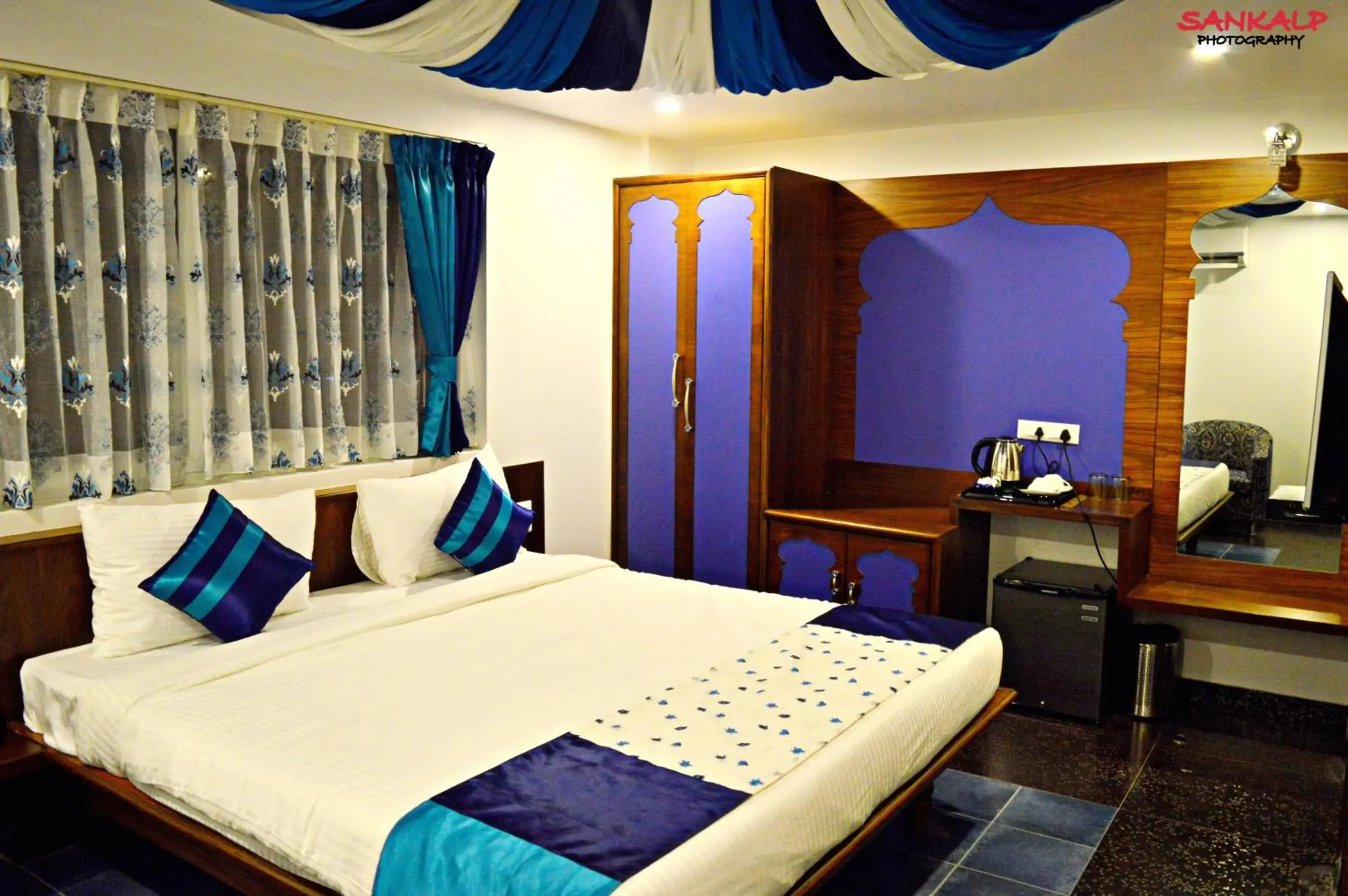 Photo of the whole room, Bed in Sepoy Grande Mysore Photo of the whole room, Bed in Sepoy Grande Mysore