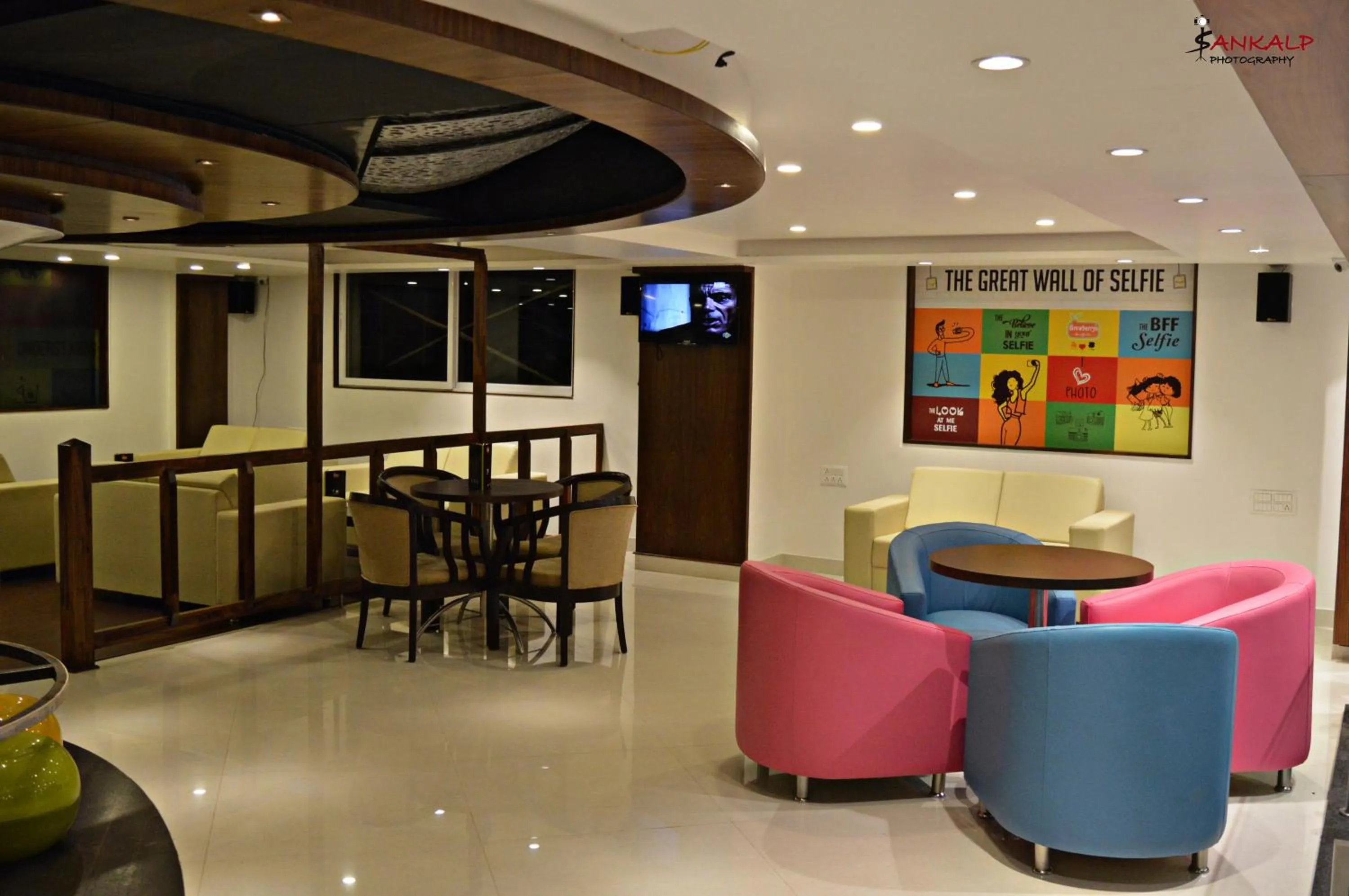 Restaurant/places to eat in Sepoy Grande Mysore