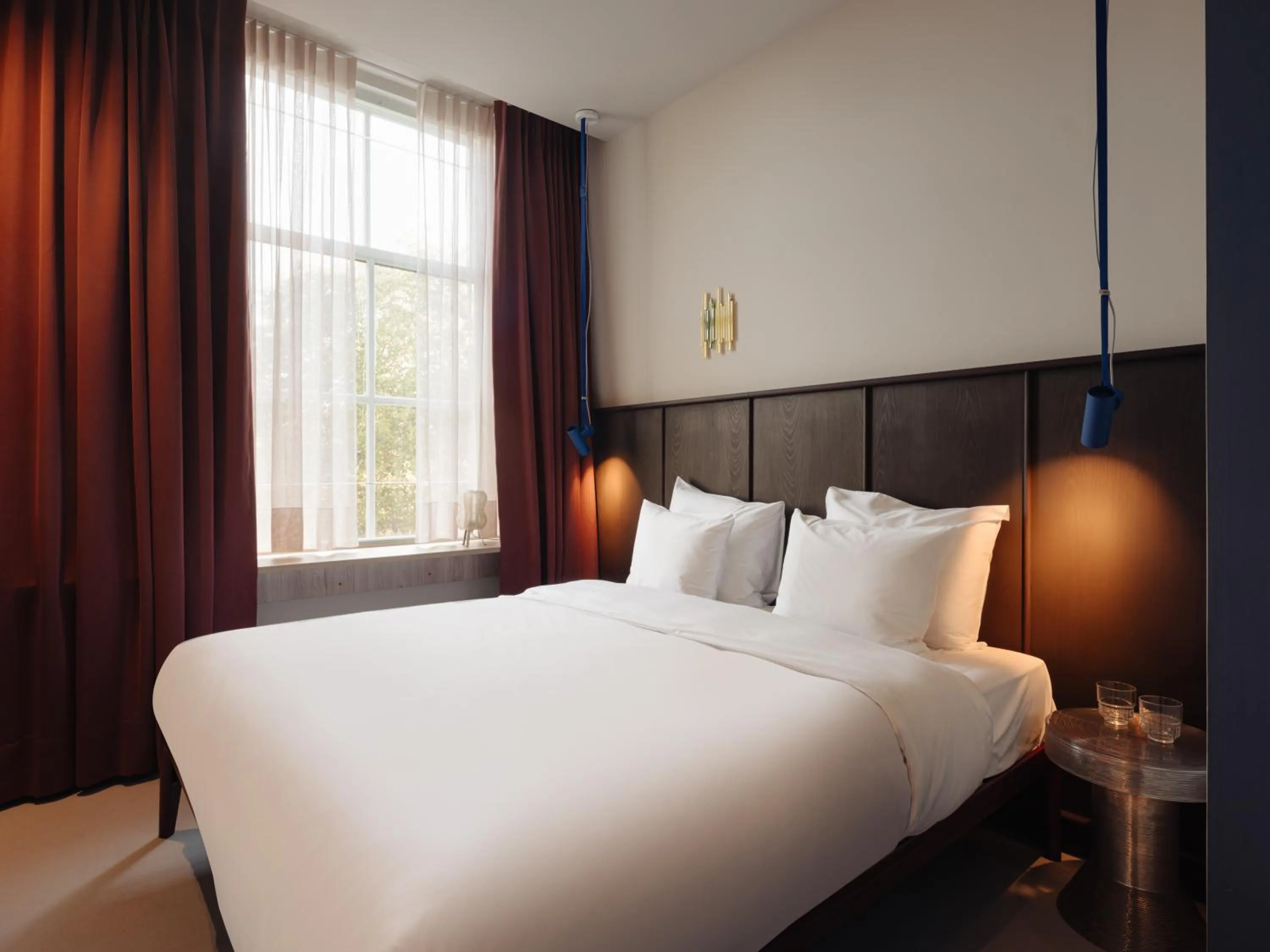 Bed in Conscious Hotel Oudegracht