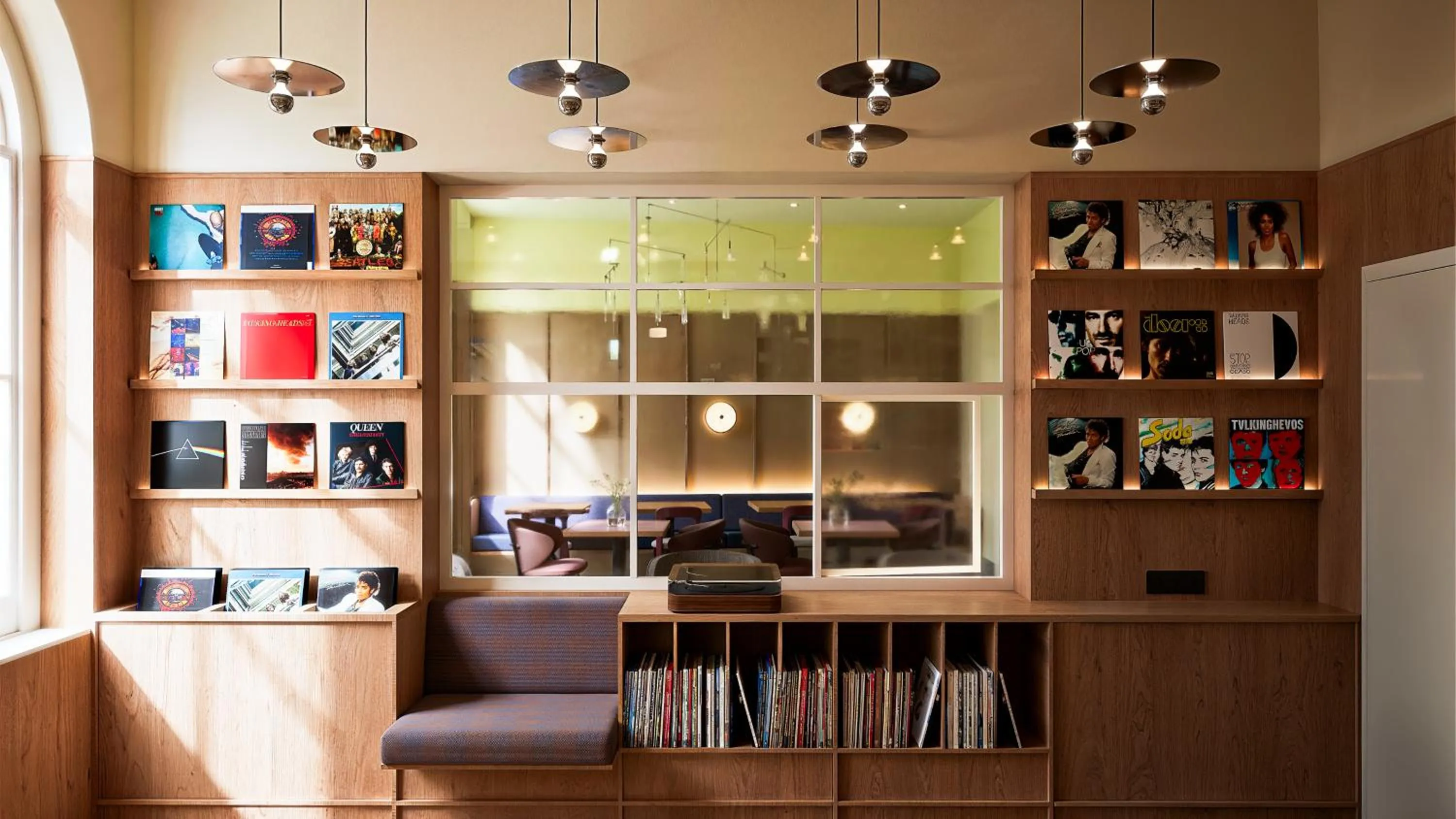 Seating area in Conscious Hotel Oudegracht