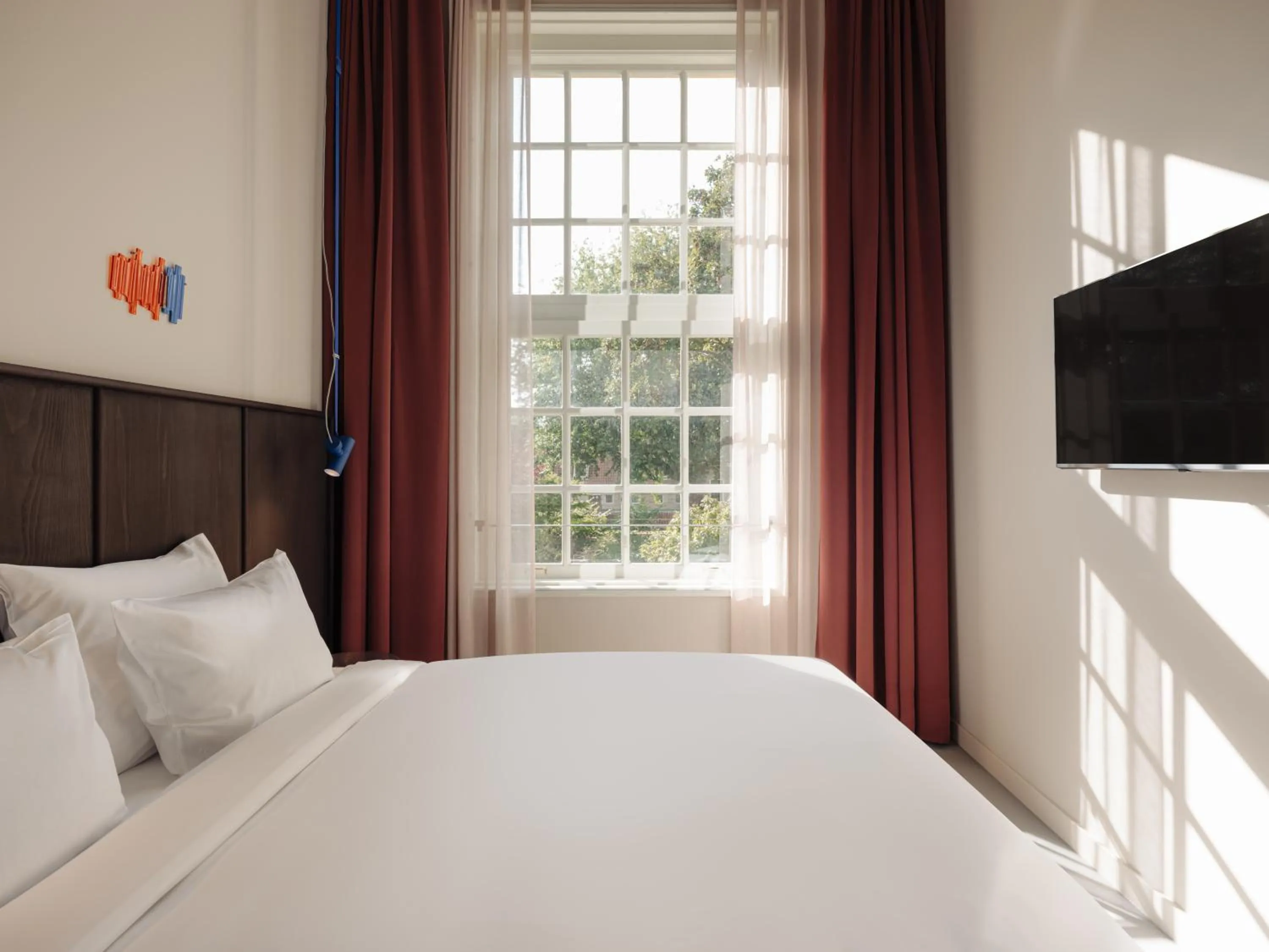 Bed in Conscious Hotel Oudegracht