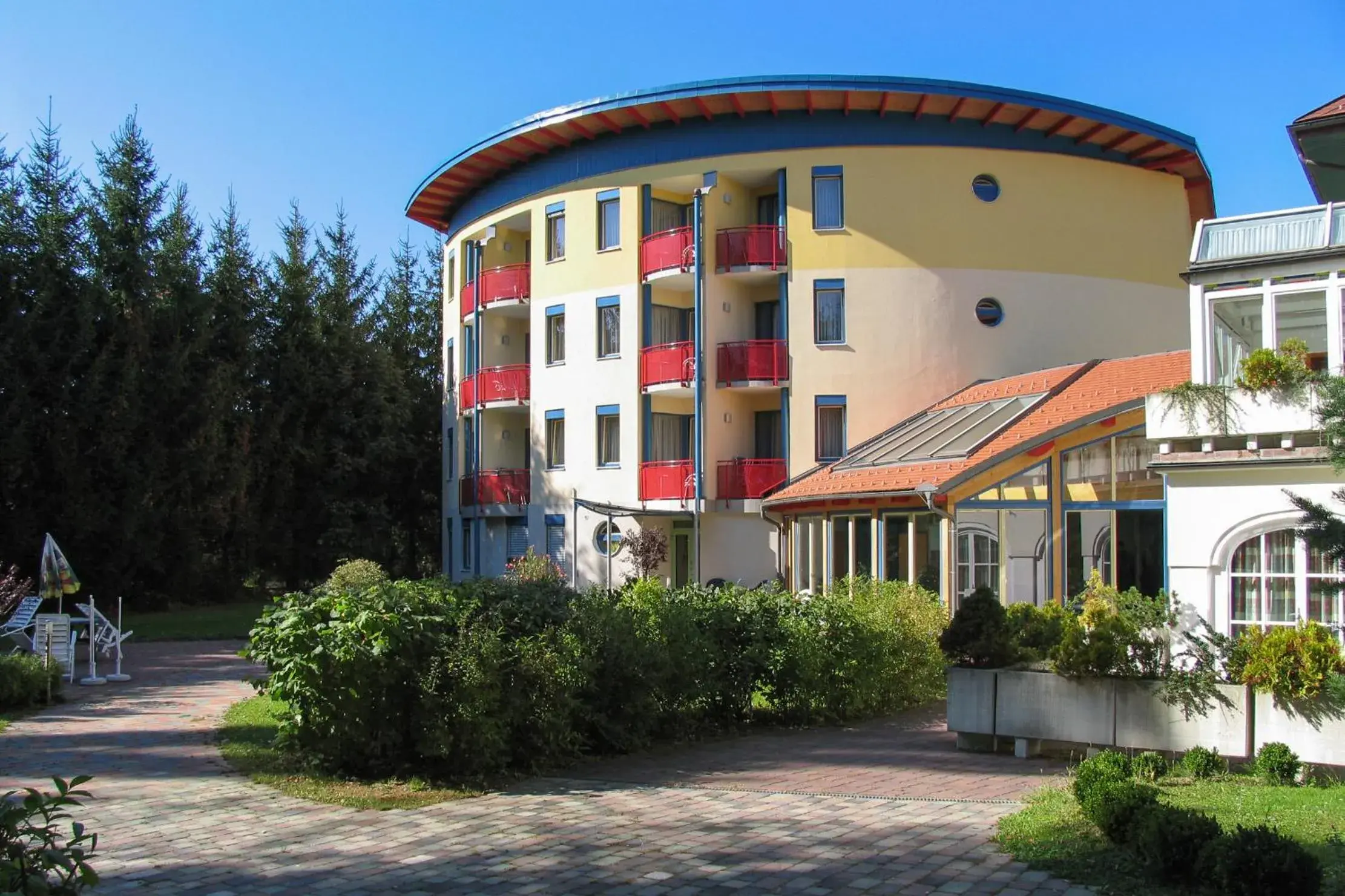Hotel & Kurpension Weiss Hotel & Kurpension Weiss