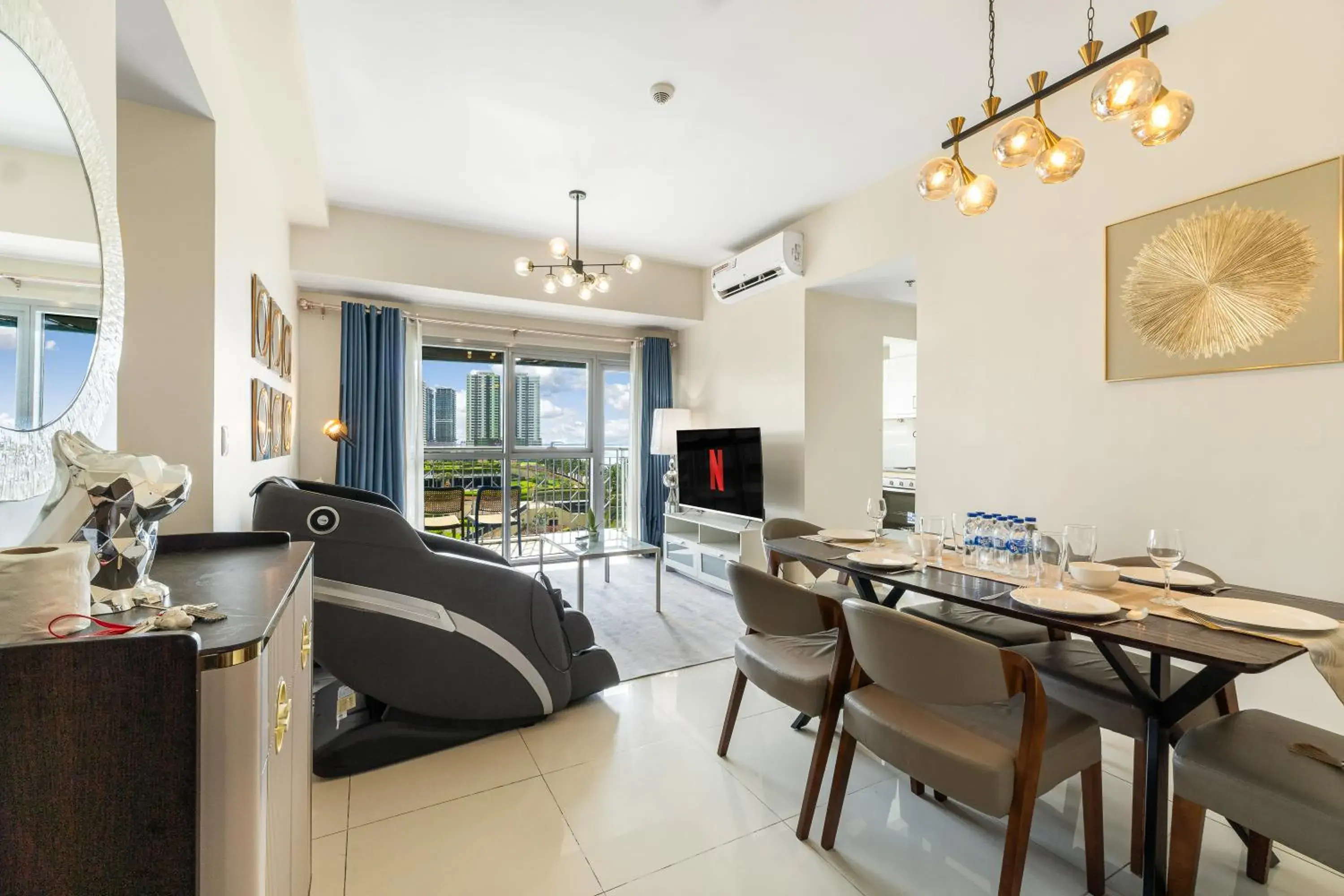 Two-Bedroom Apartment - Oceanfront in Spacious Unit & High-Floor Hotel near City of Dreams, Airport, Okada, and Solaire Casino Two-Bedroom Apartment - Oceanfront in Spacious Unit & High-Floor Hotel near City of Dreams, Airport, Okada, and Solaire Casino