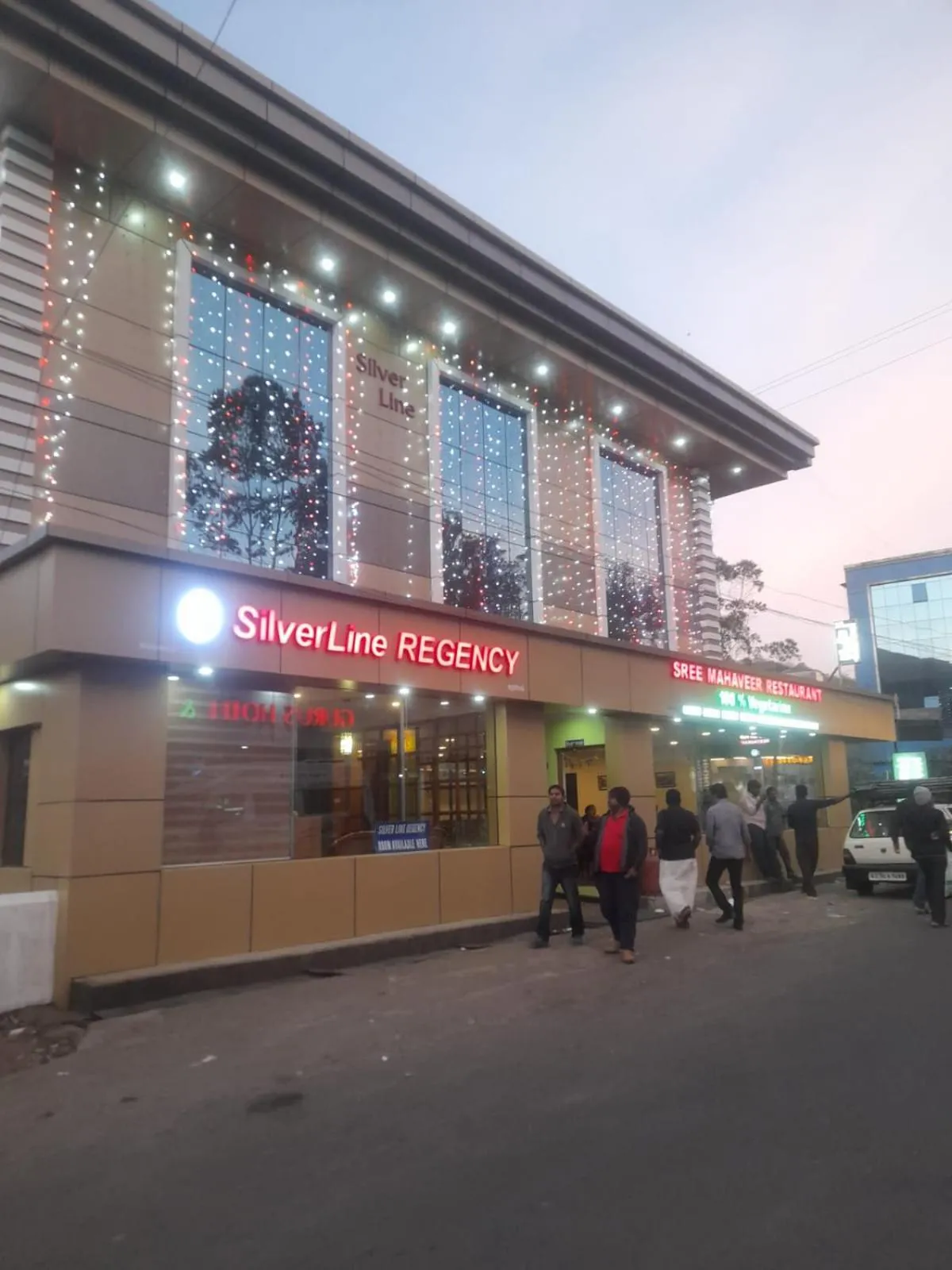 Hotel SilverLine Regency Munnar