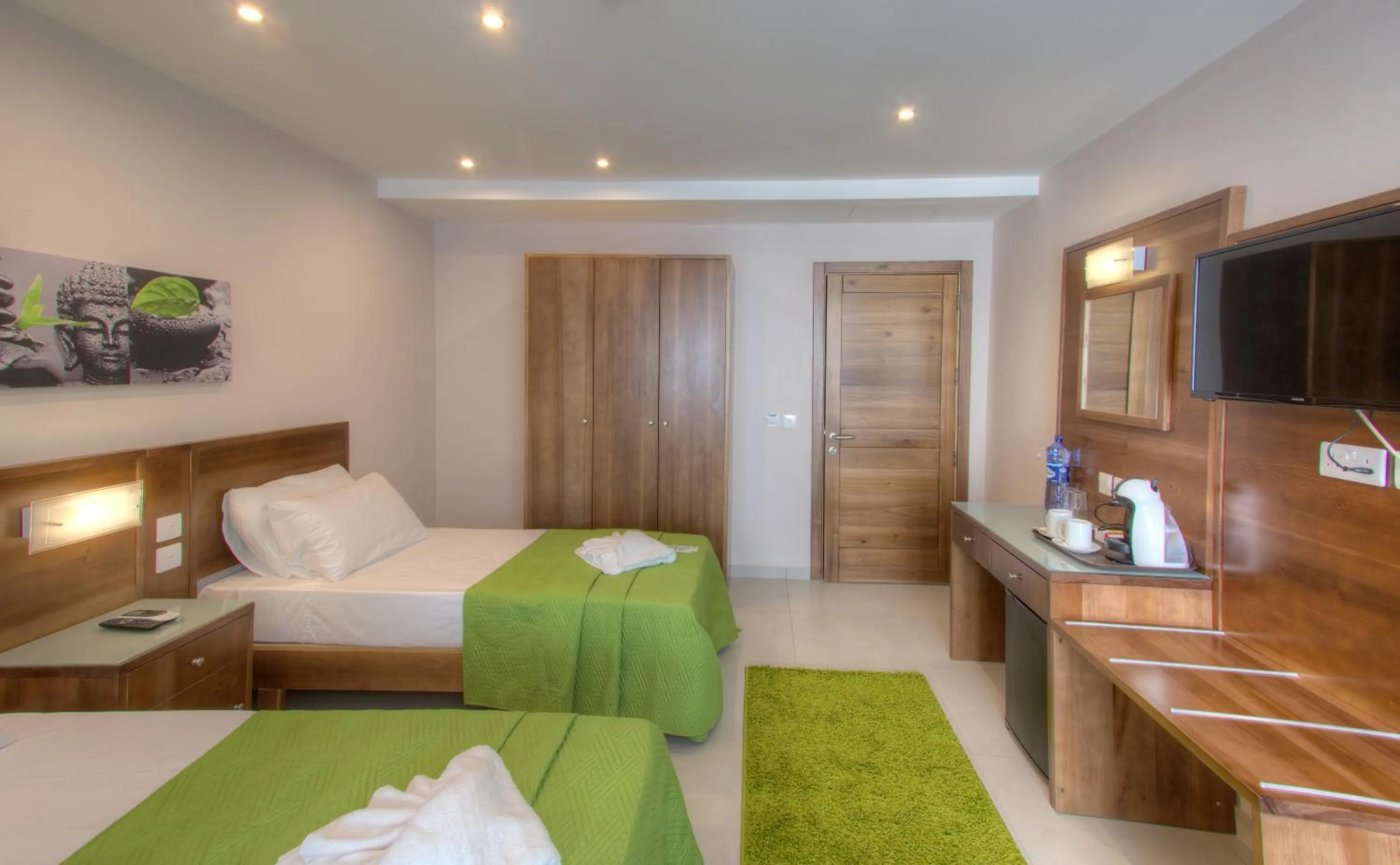 Photo of the whole room, Bed in Cerviola Hotel