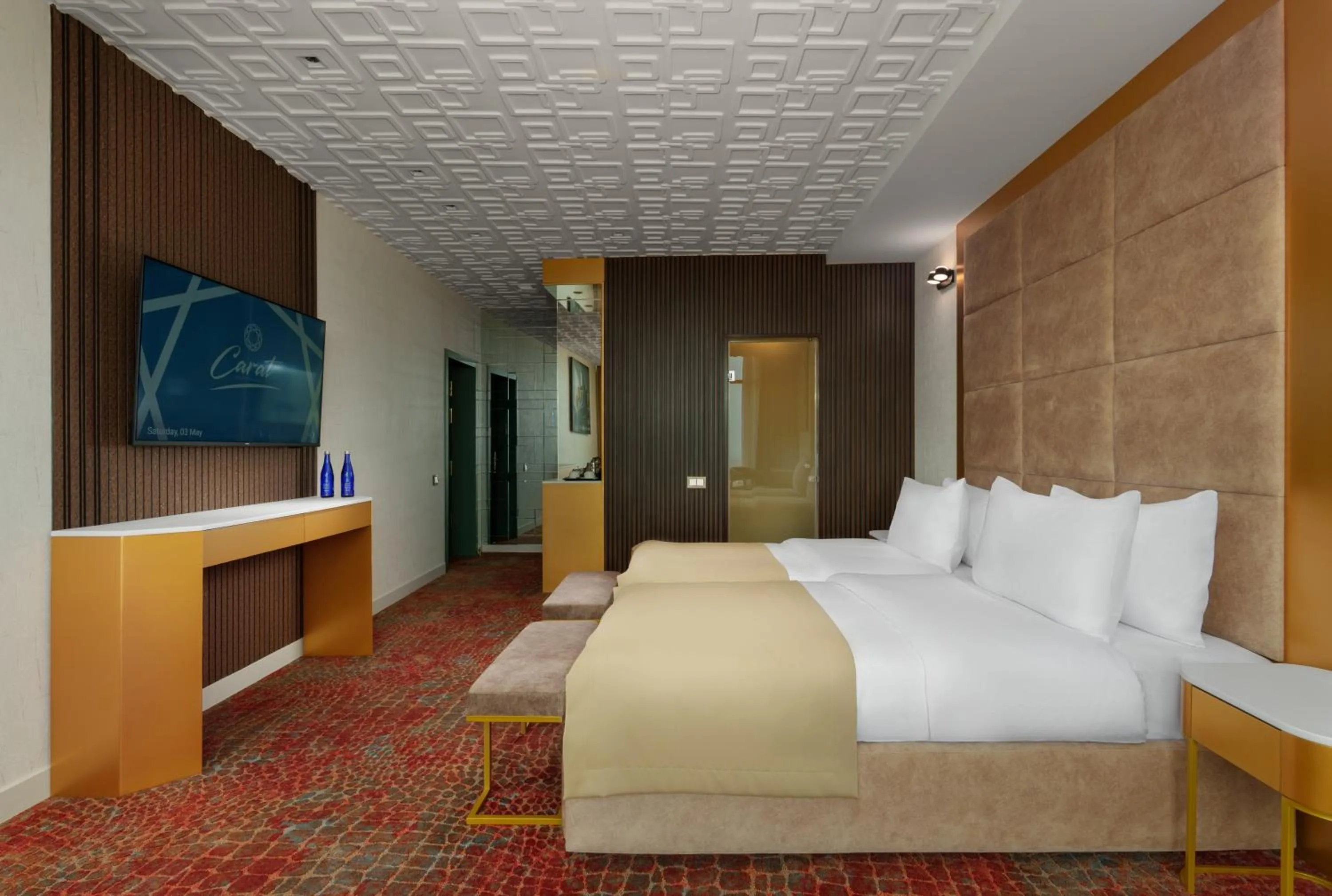 TV and multimedia, Bed in Carat Hotel Yerevan