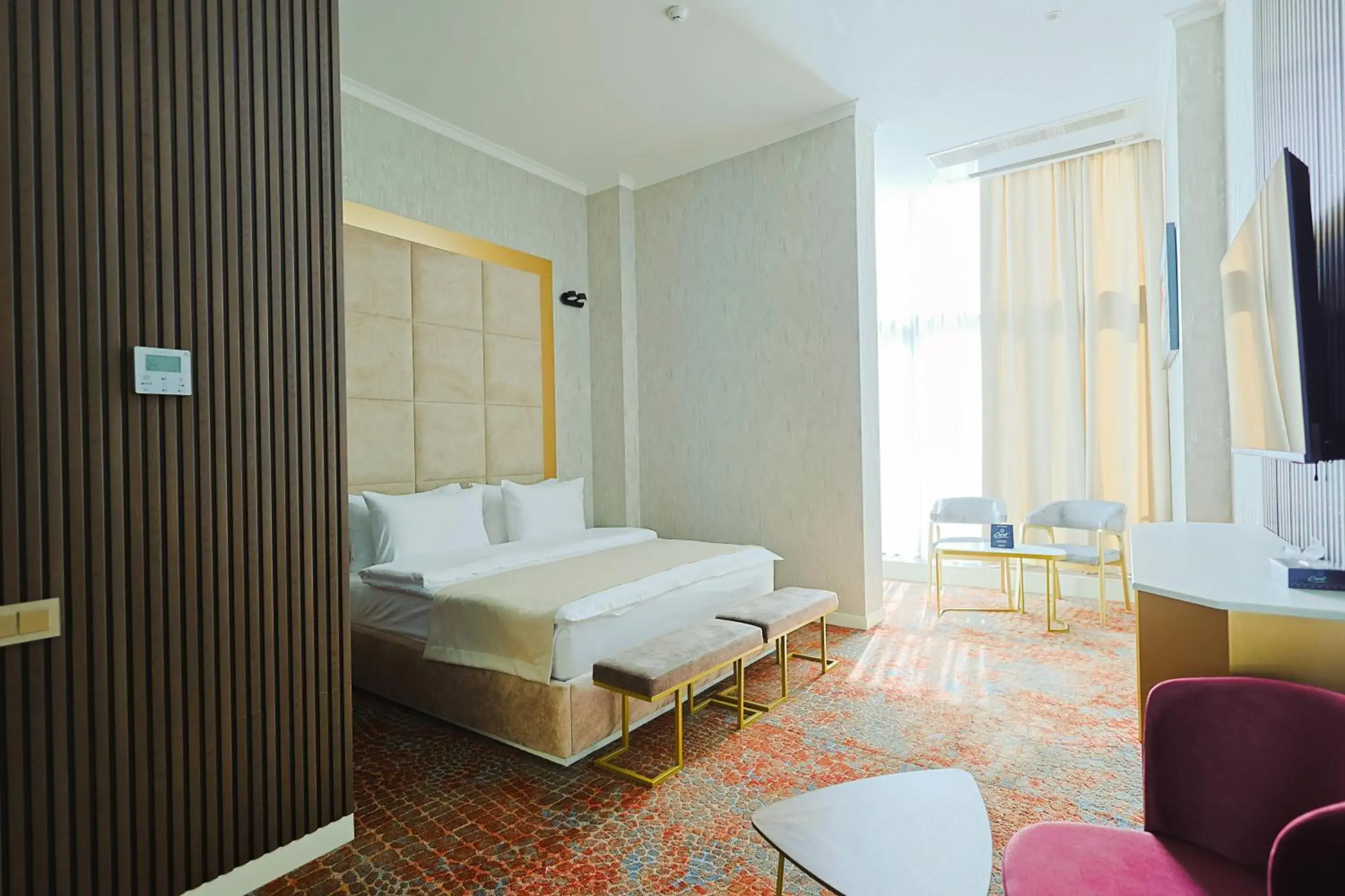 Superior Twin Room - single occupancy in Carat Hotel Yerevan Superior Twin Room - single occupancy in Carat Hotel Yerevan