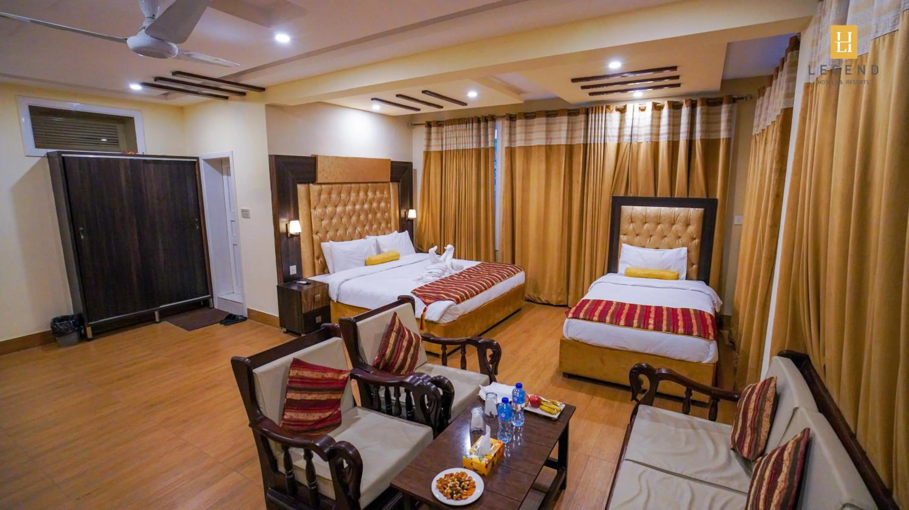 Bedroom, Bed in Legend Hotel Hunza