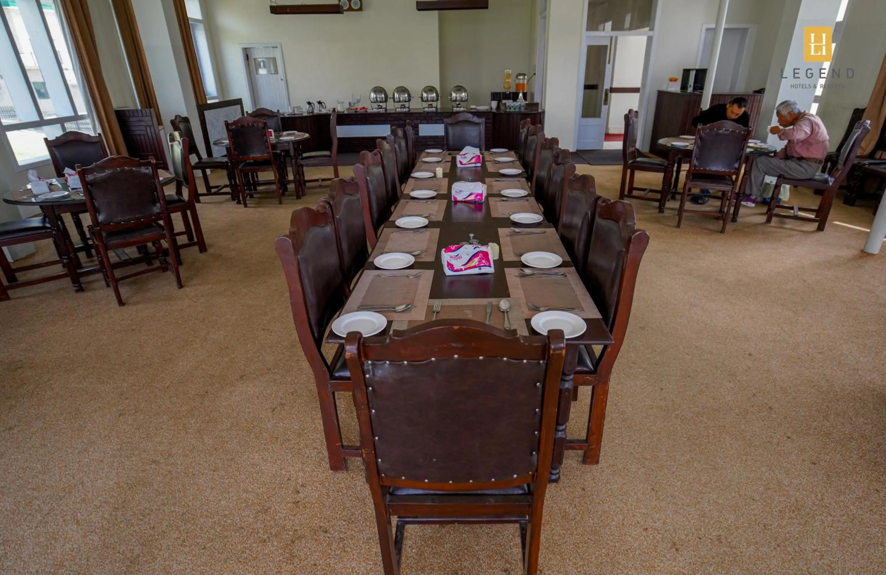 Restaurant/places to eat in Legend Hotel Hunza