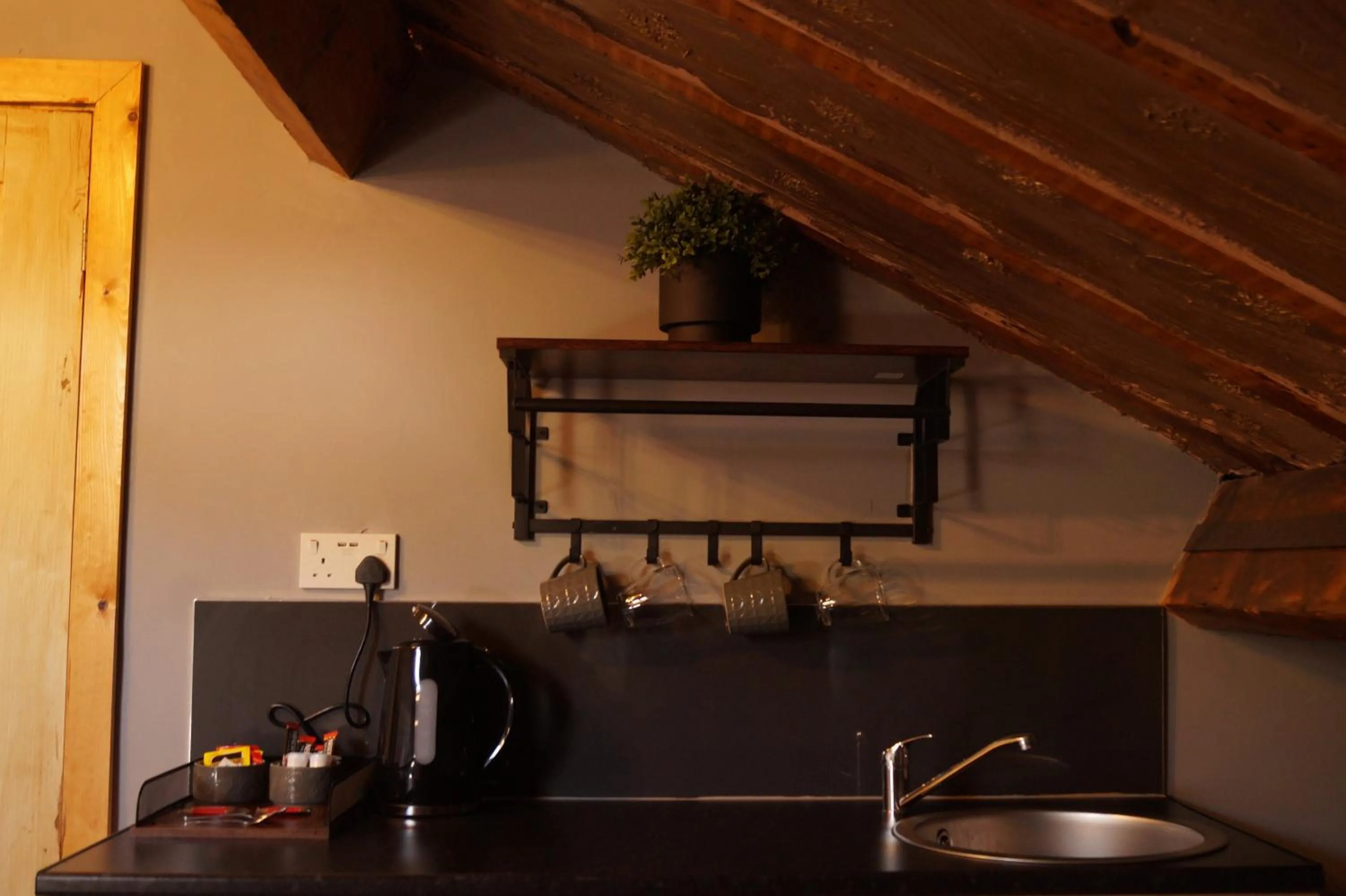 Kitchen or kitchenette in The Shepherds Rest