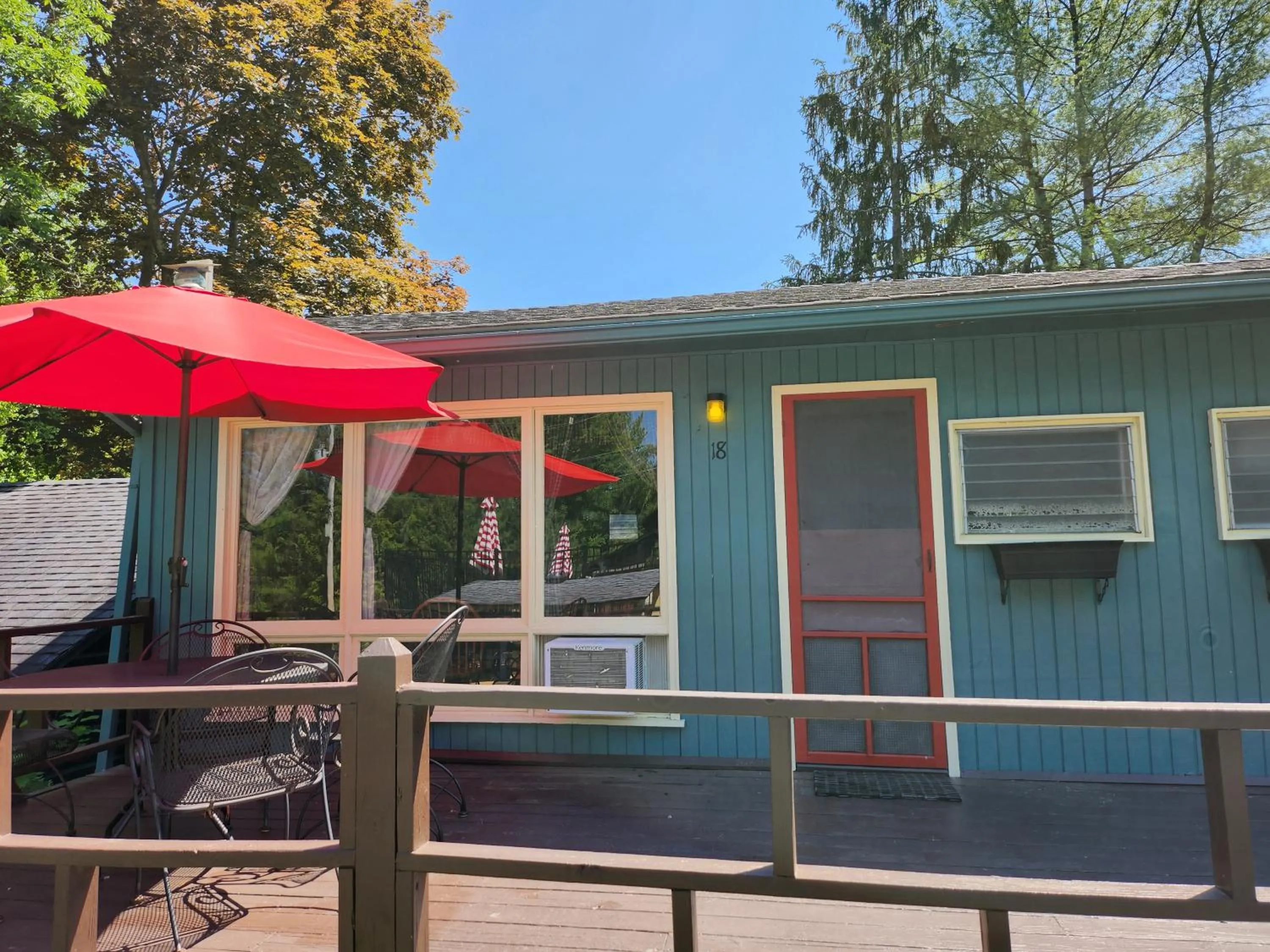 Cramers Point Lake Breeze