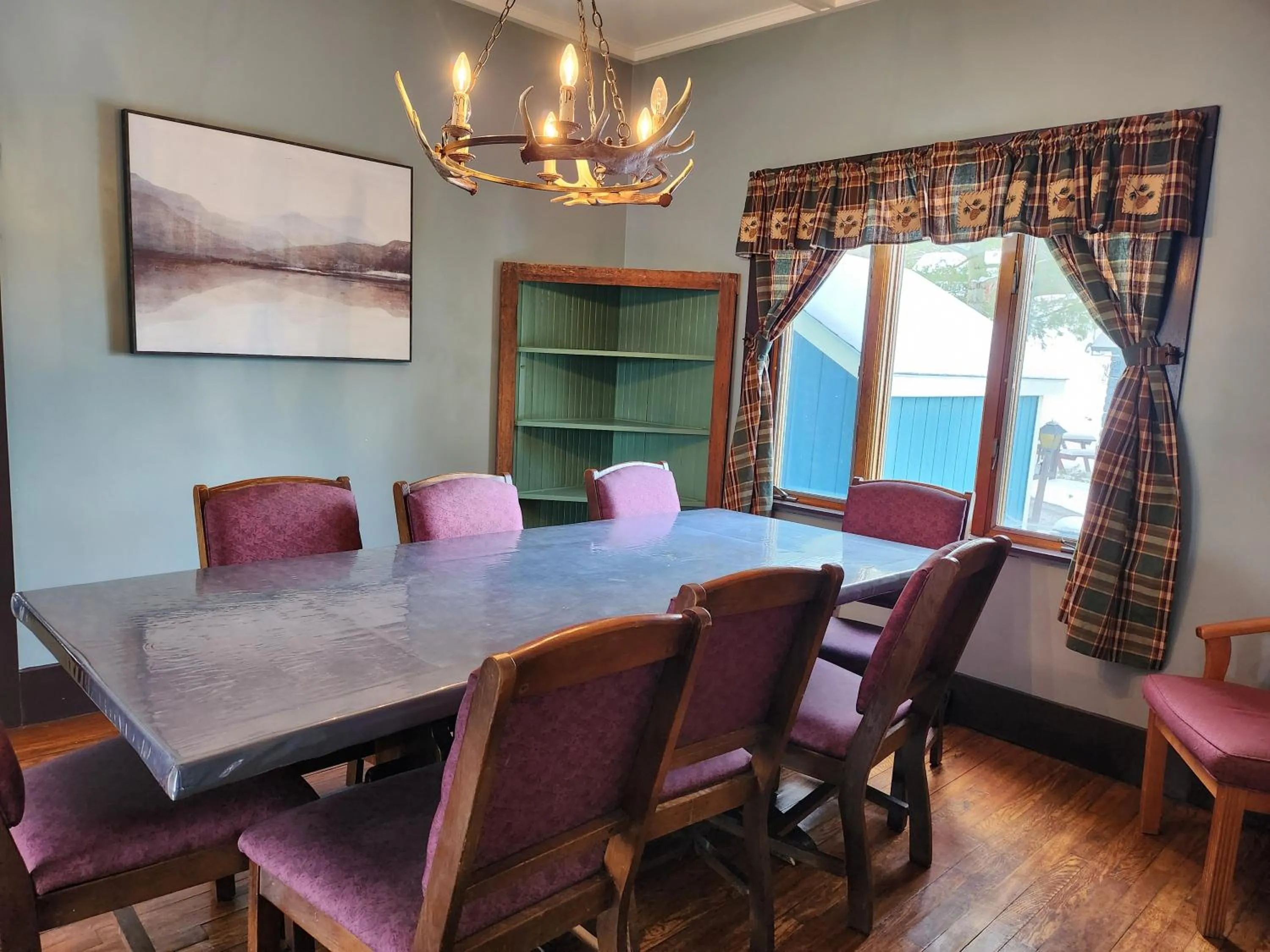 Cramers Point Lake Breeze