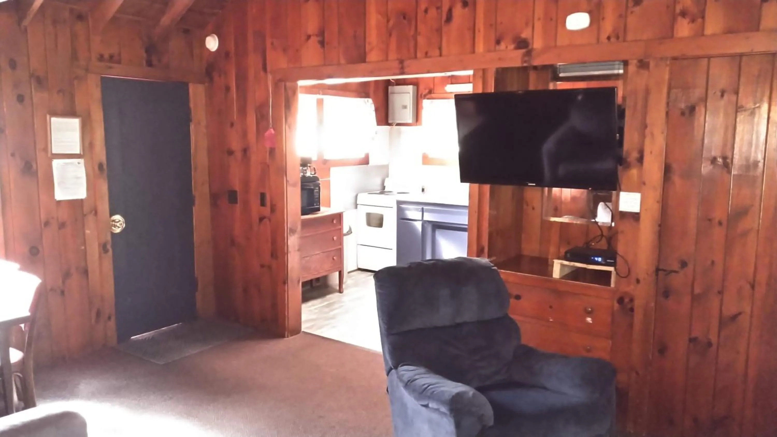 Cramers Point Lake Breeze