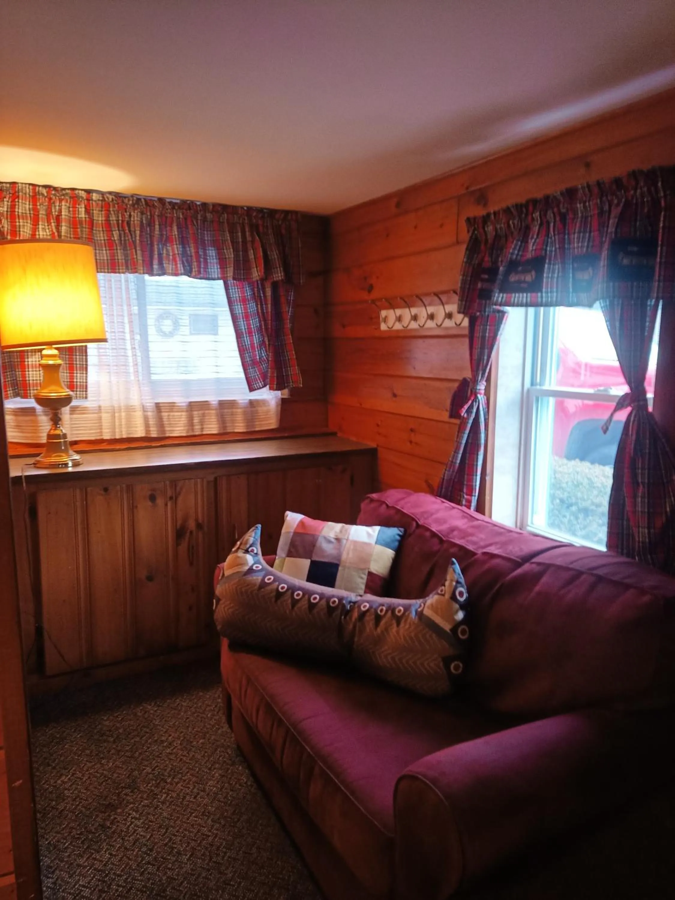 Cramers Point Lake Breeze