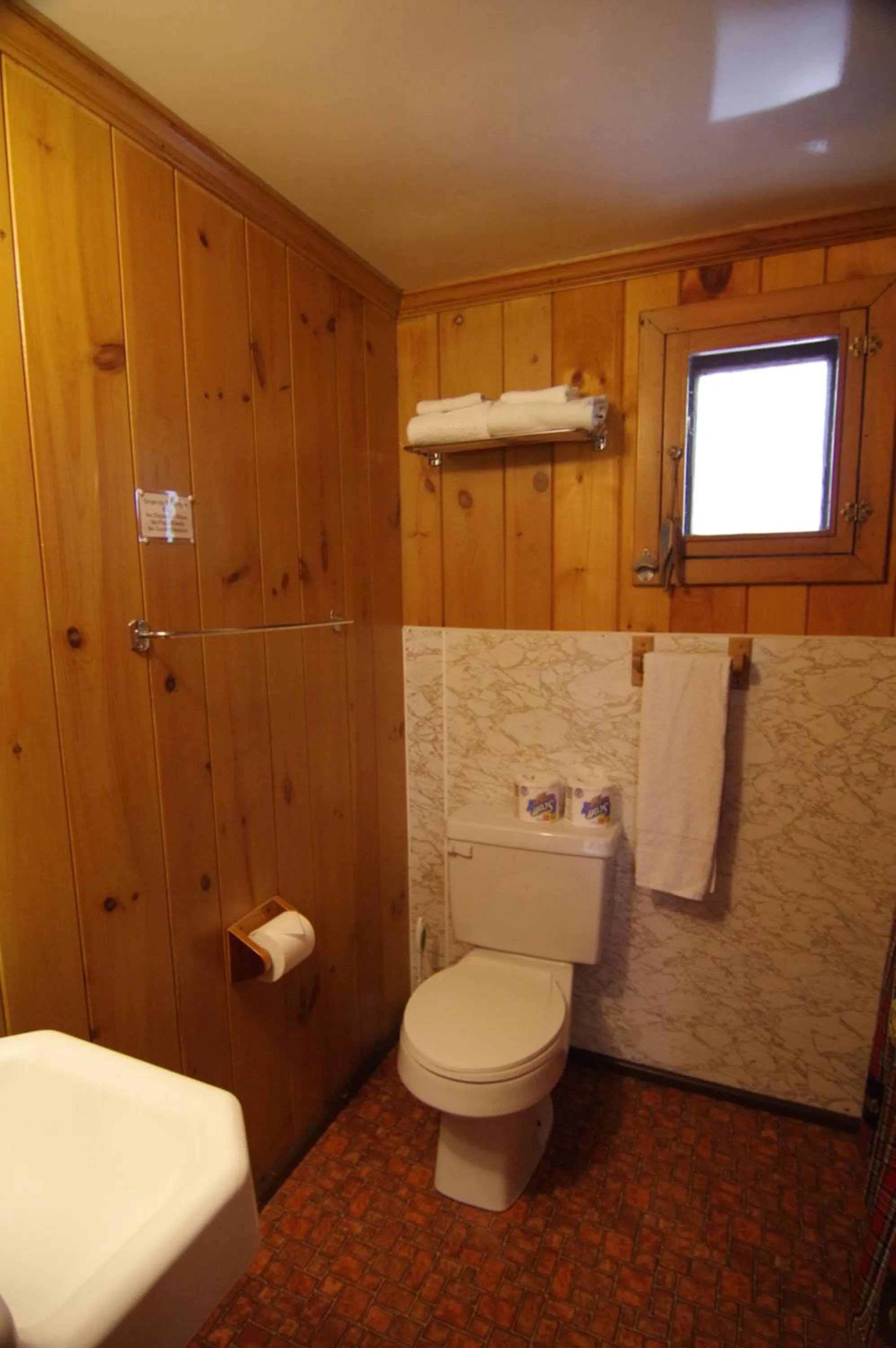 Cramers Point Lake Breeze