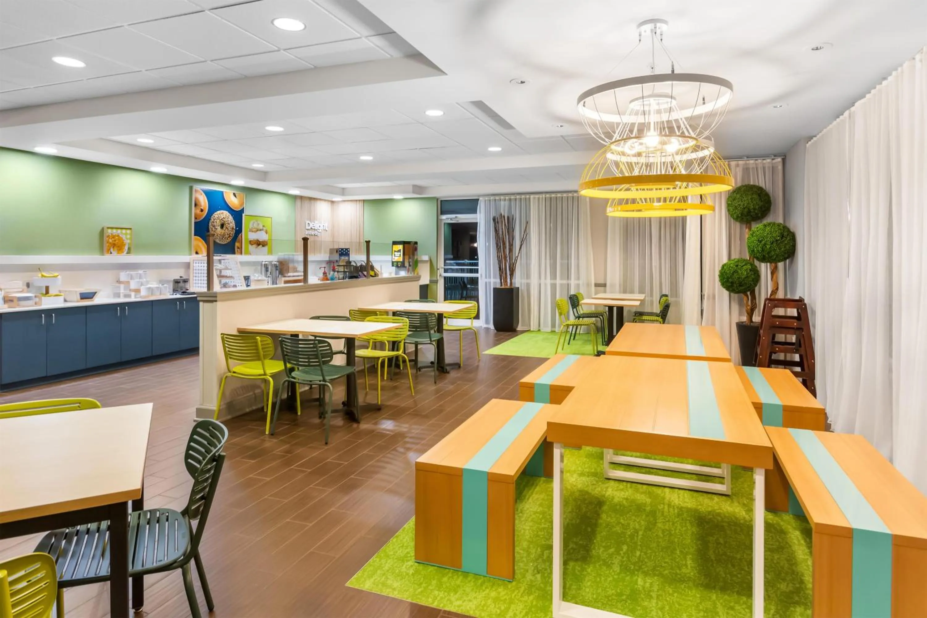 Breakfast in Spark by Hilton Dothan