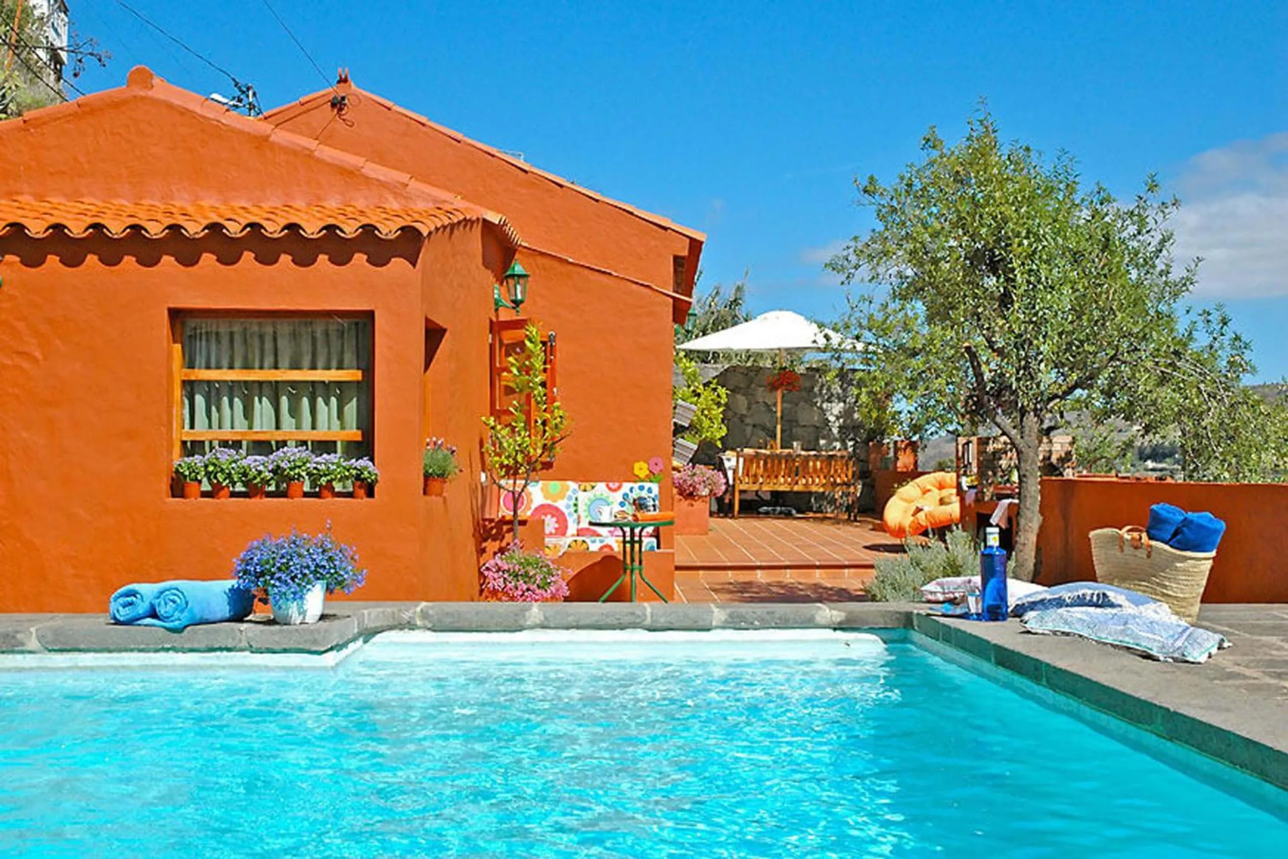 Casa Tres Almendros